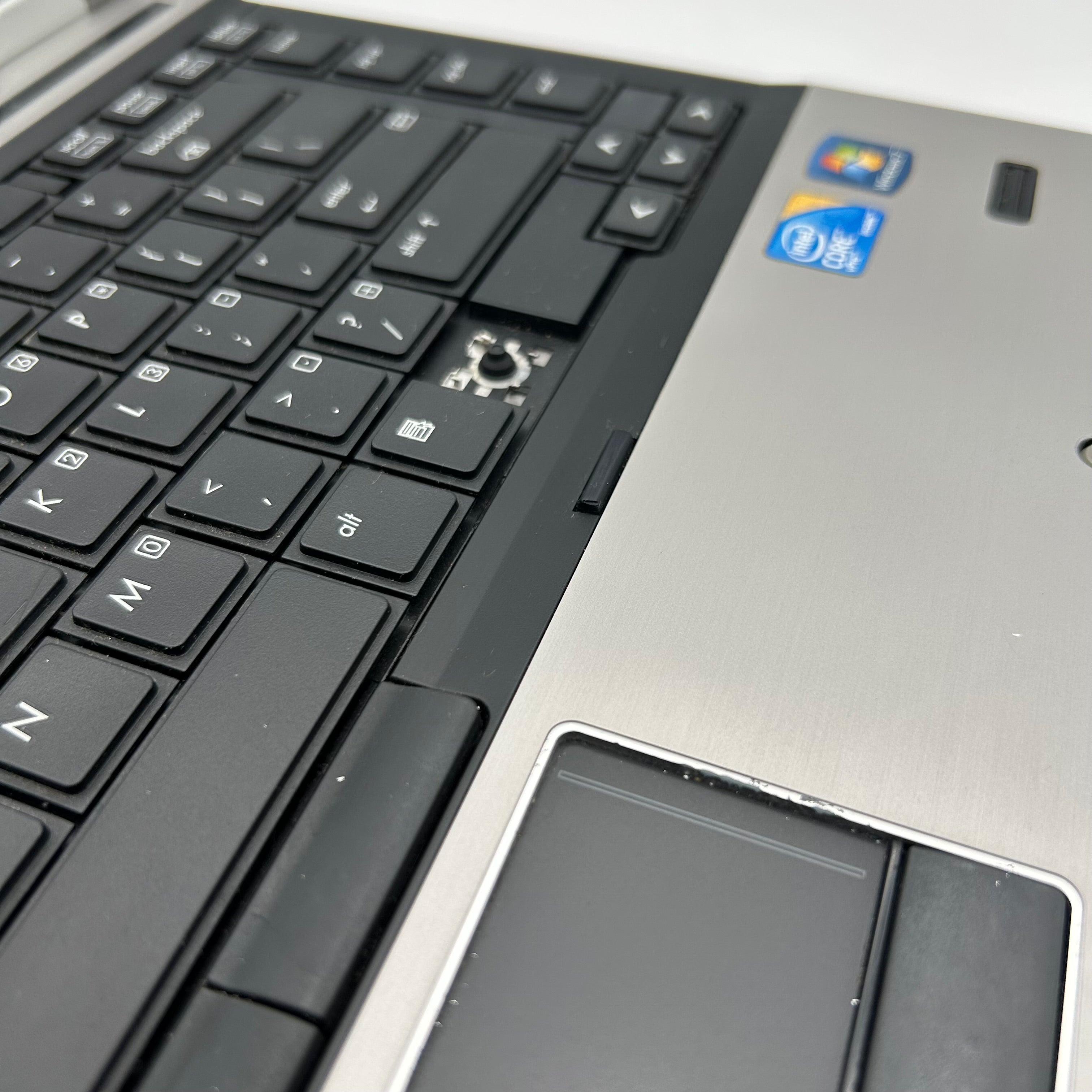 HP EliteBook 8440P Laptop 14" Core i5 2GB RAM 256GB HDD - For Parts/Repairs Only