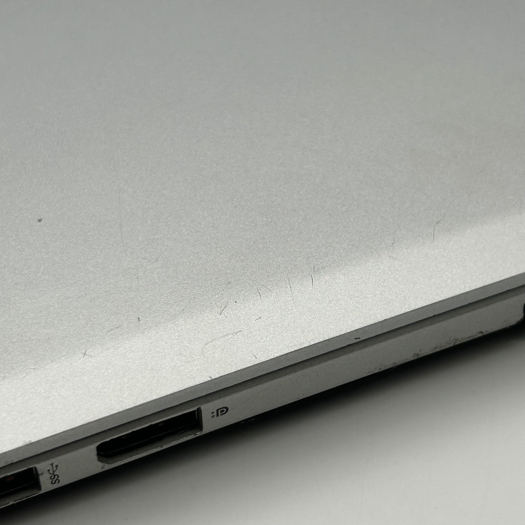HP EliteBook Folio 9470m 14" |Core i5 |4GB RAM| 256GB| Silver Laptop w/ Charger - AS IS