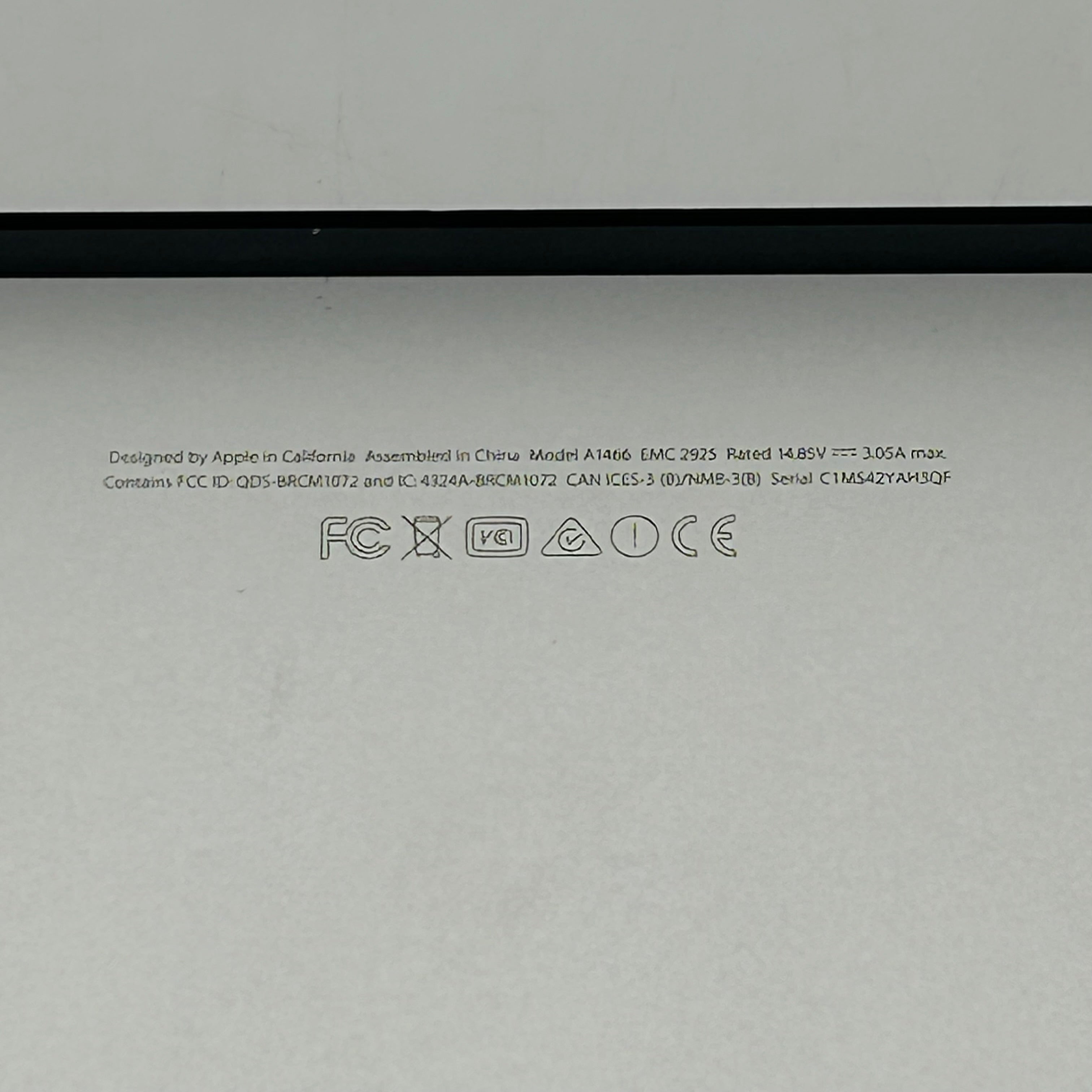 Apple MacBook Air A1466 Core i5 1.6Ghz 8GB RAM 256GB