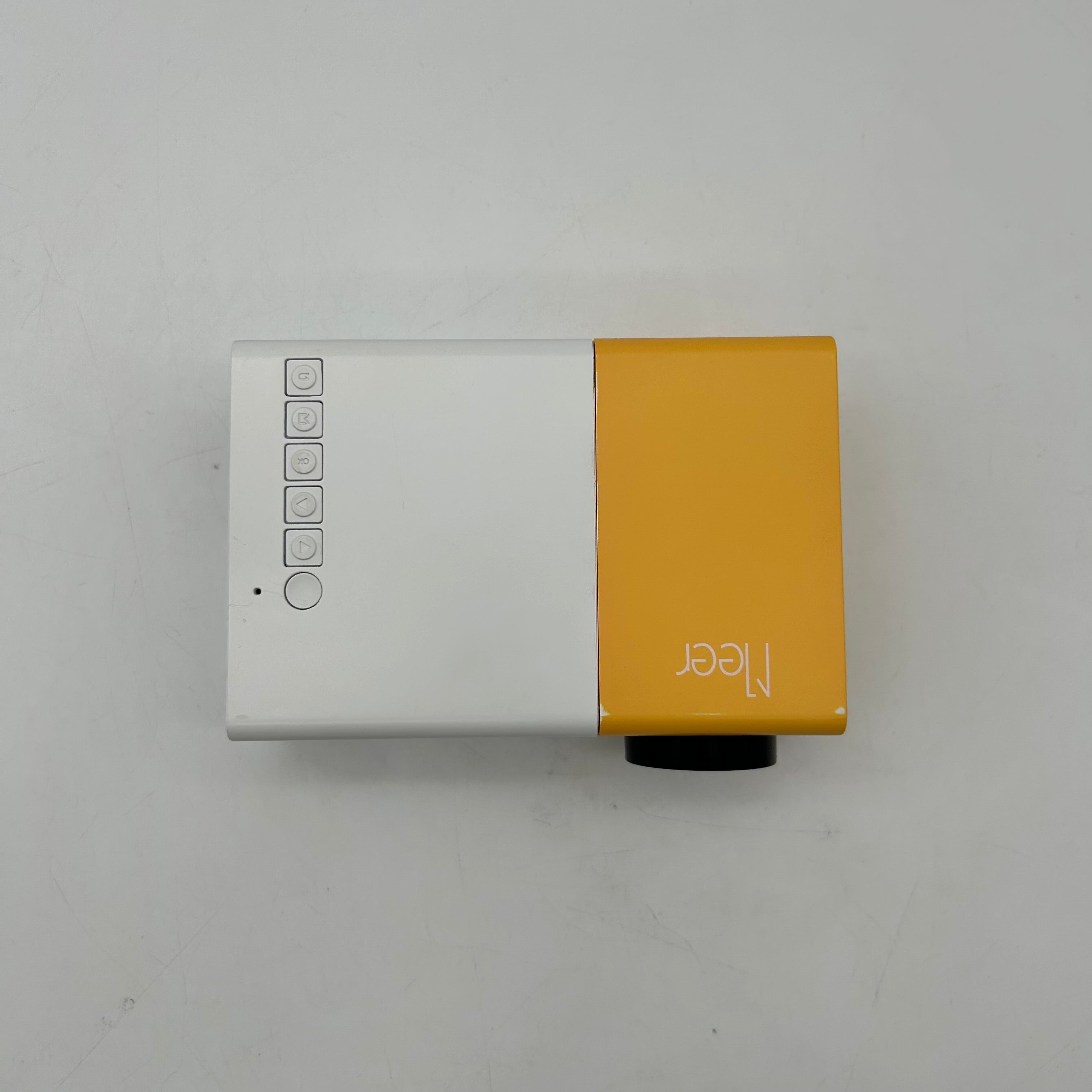 Meer YG300 Mini LED Projector - Tested