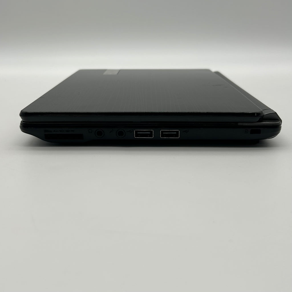Gateway ZE7 Laptop Intel Atom 1GB RAM 320GB - *READ*