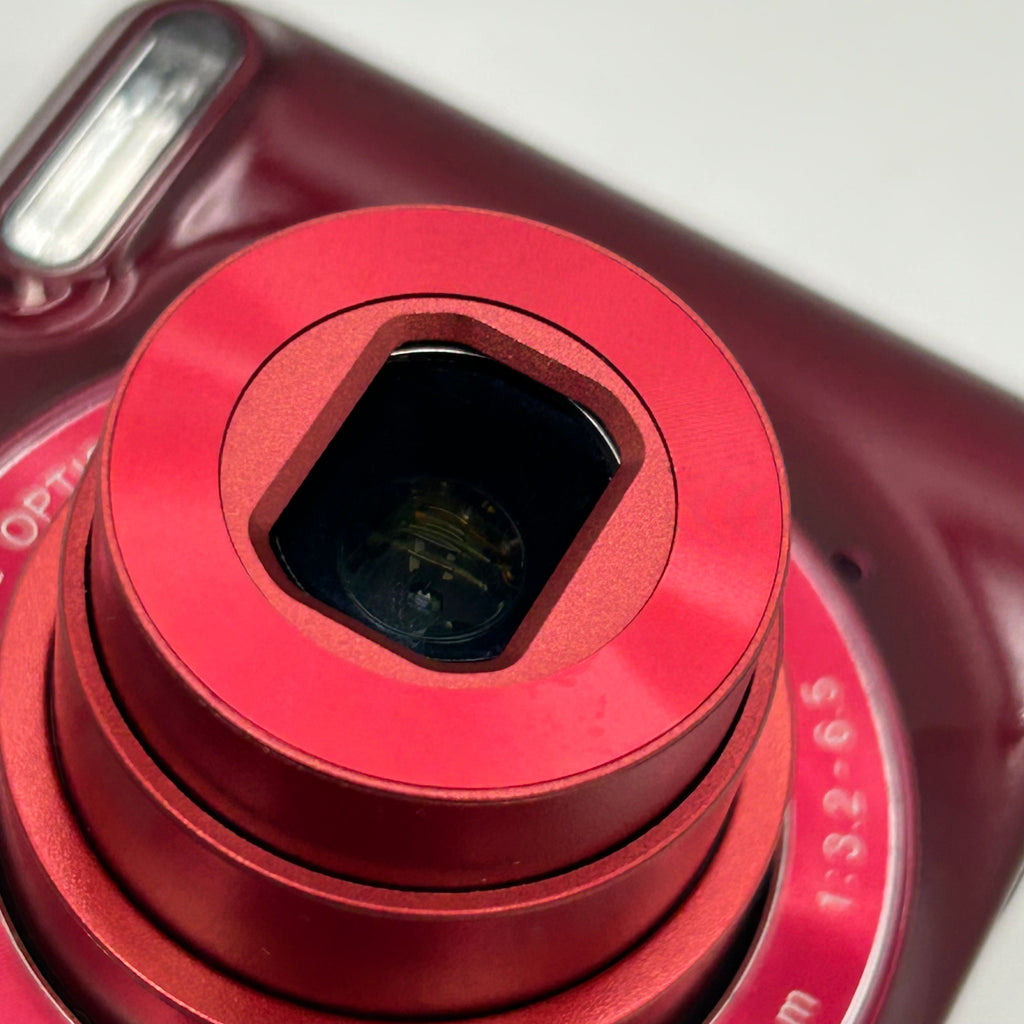 Nikon COOLPIX L32 20.1MP Digital Camera - Red - Case & 1GB SD - TESTED