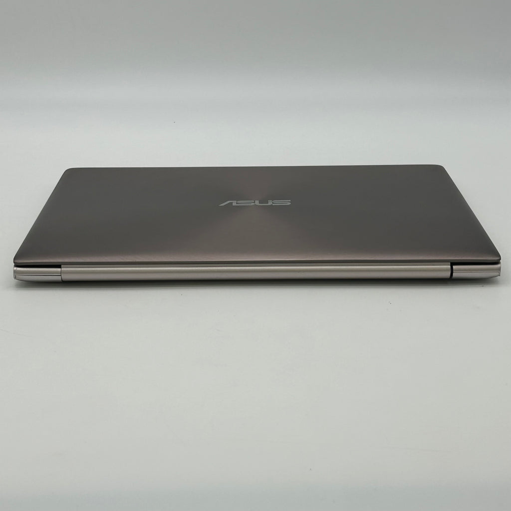 Asus ZenBook UX303UA i5-6200U 8GB RAM 256GB SSD