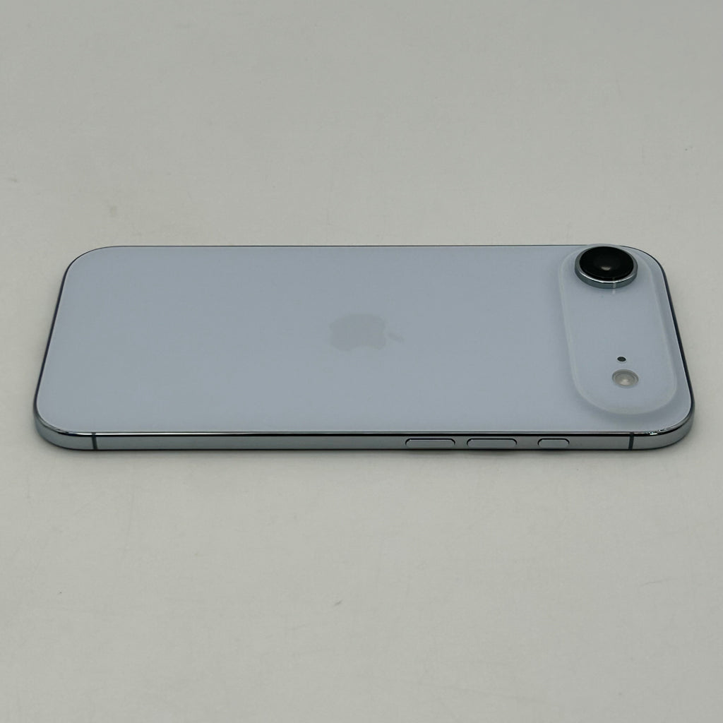 Apple iPhone 17 Air - 256GB - Sky Blue (Unlocked) A3260 Mint 100% BH 8 Cycle