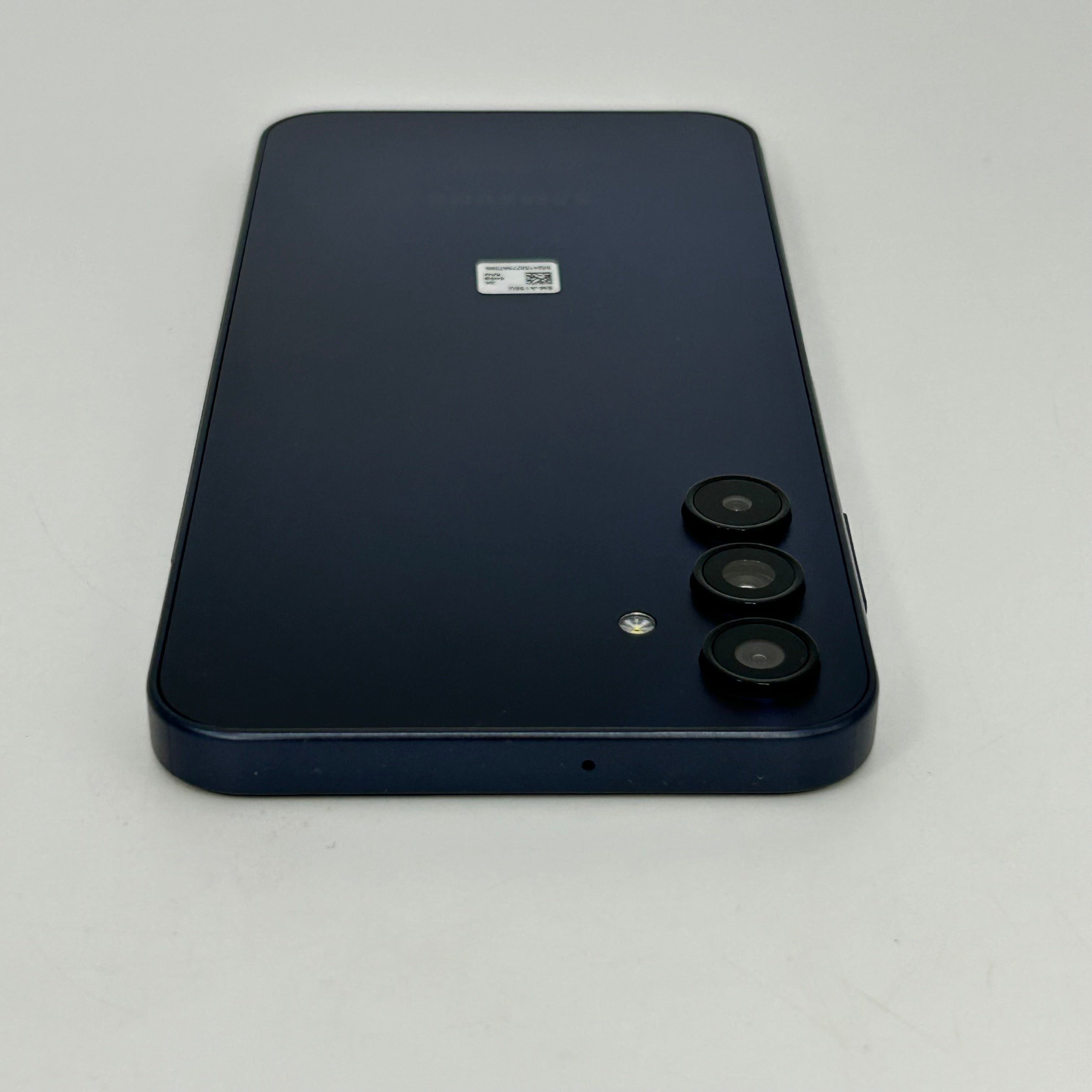 T-Mobile Samsung Galaxy A15 5G 4GB RAM 64GB SM-A156U Blue Black