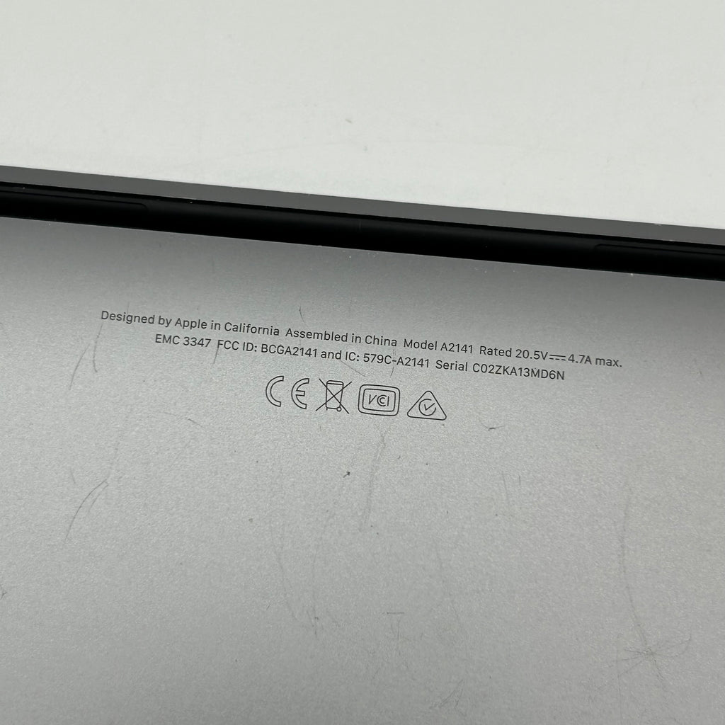 NY08-45278 Apple MacBook Pro 16" A2141 2020 Laptop for Parts Broken