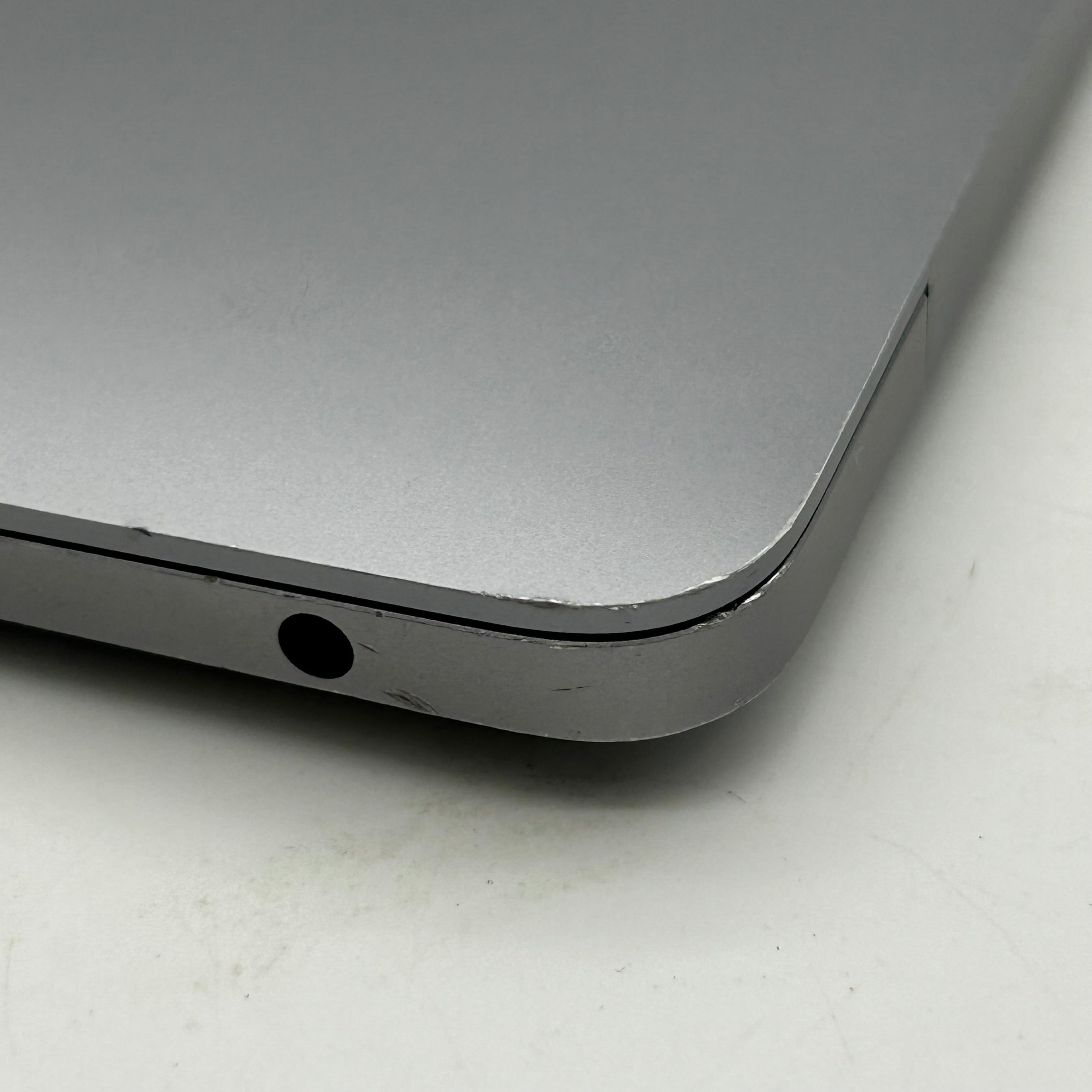 Apple MacBook Air 13" A1932 2019 Space Gray |Core i5|8GB RAM|128GB| - *READ*