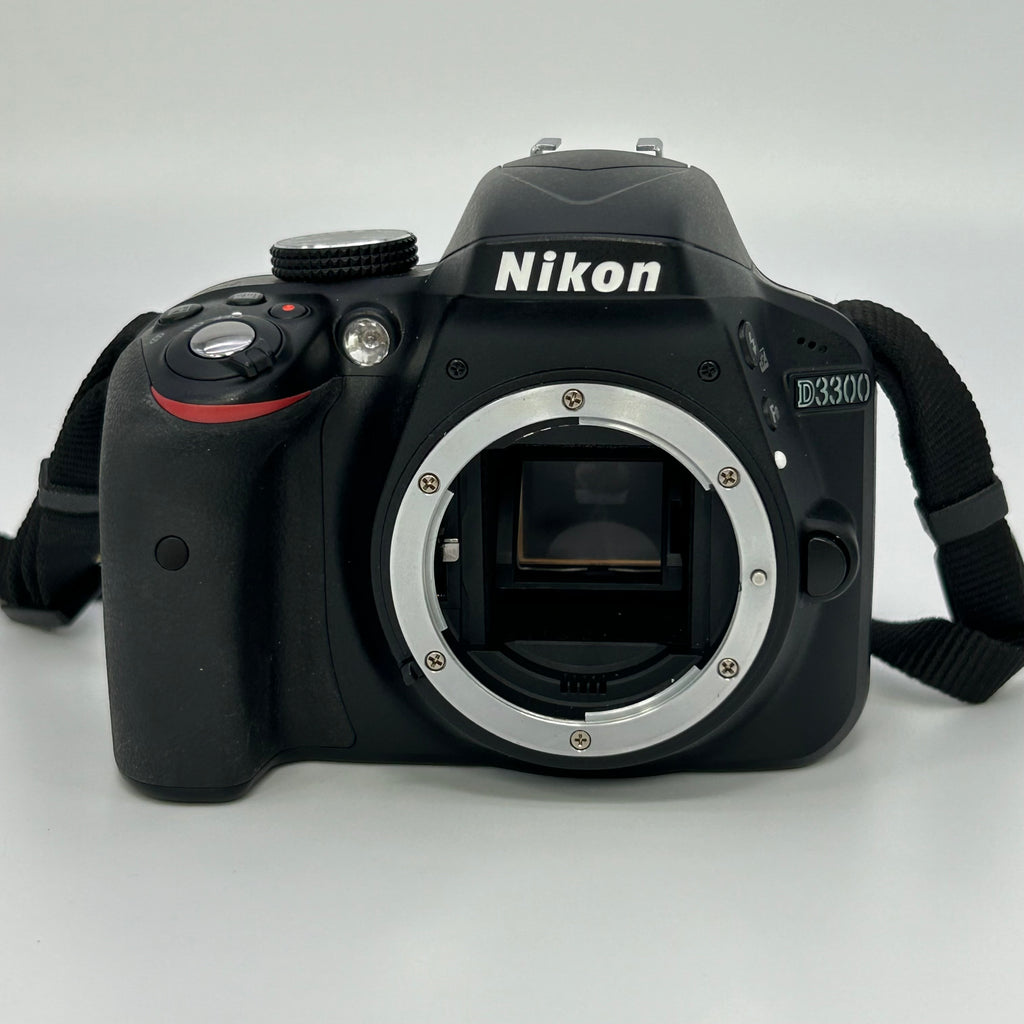 Nikon D3300 Digital SLR Camera - Black (Body Only) - READ