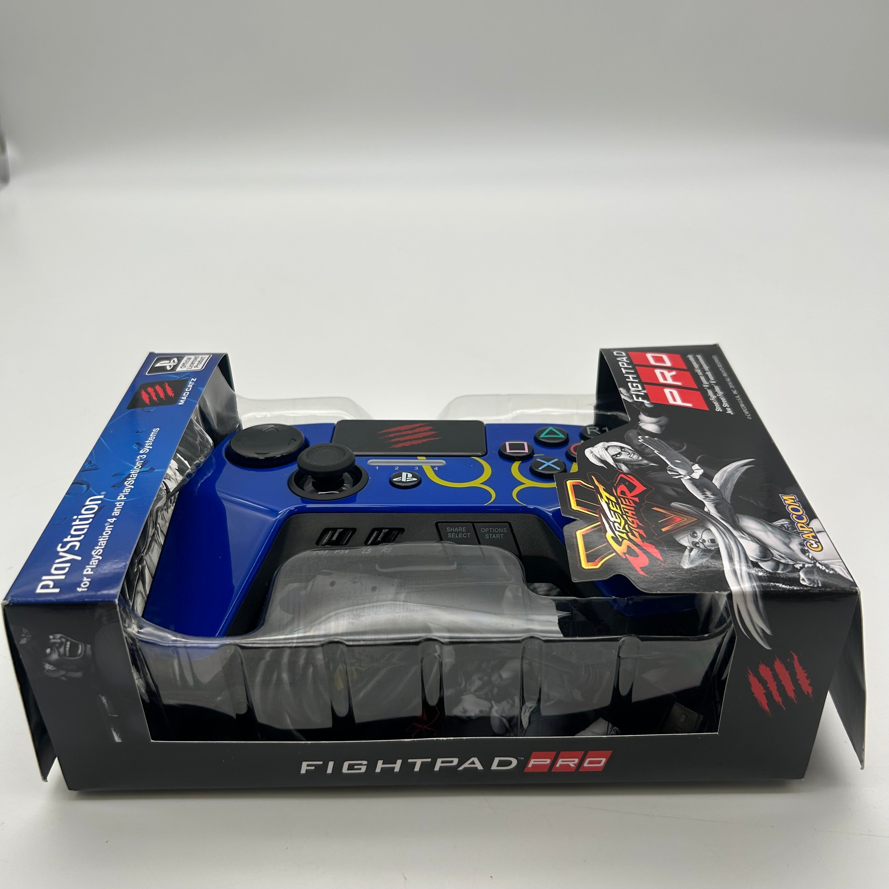 Mad Catz Street Fighter V FightPad PRO Playstation PS4 / PS3 Blue - NEW open box
