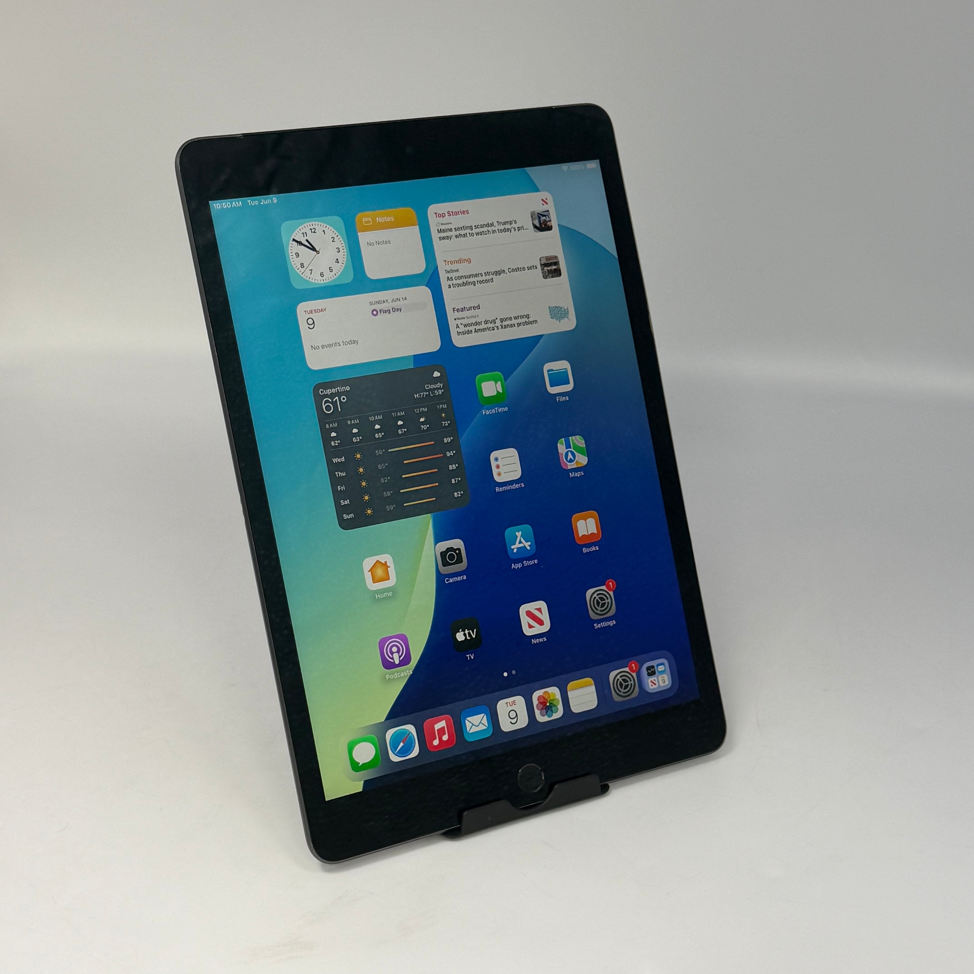 Apple iPad (9th Generation) A2603 64 GB, Wi-Fi+Cellular, 10.2 in - Space Gray