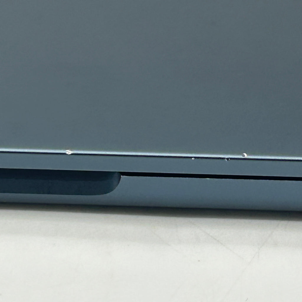 Apple MacBook Air 15" M3 A3114 2024 16GB RAM 256GB w/ Charger 94% BH