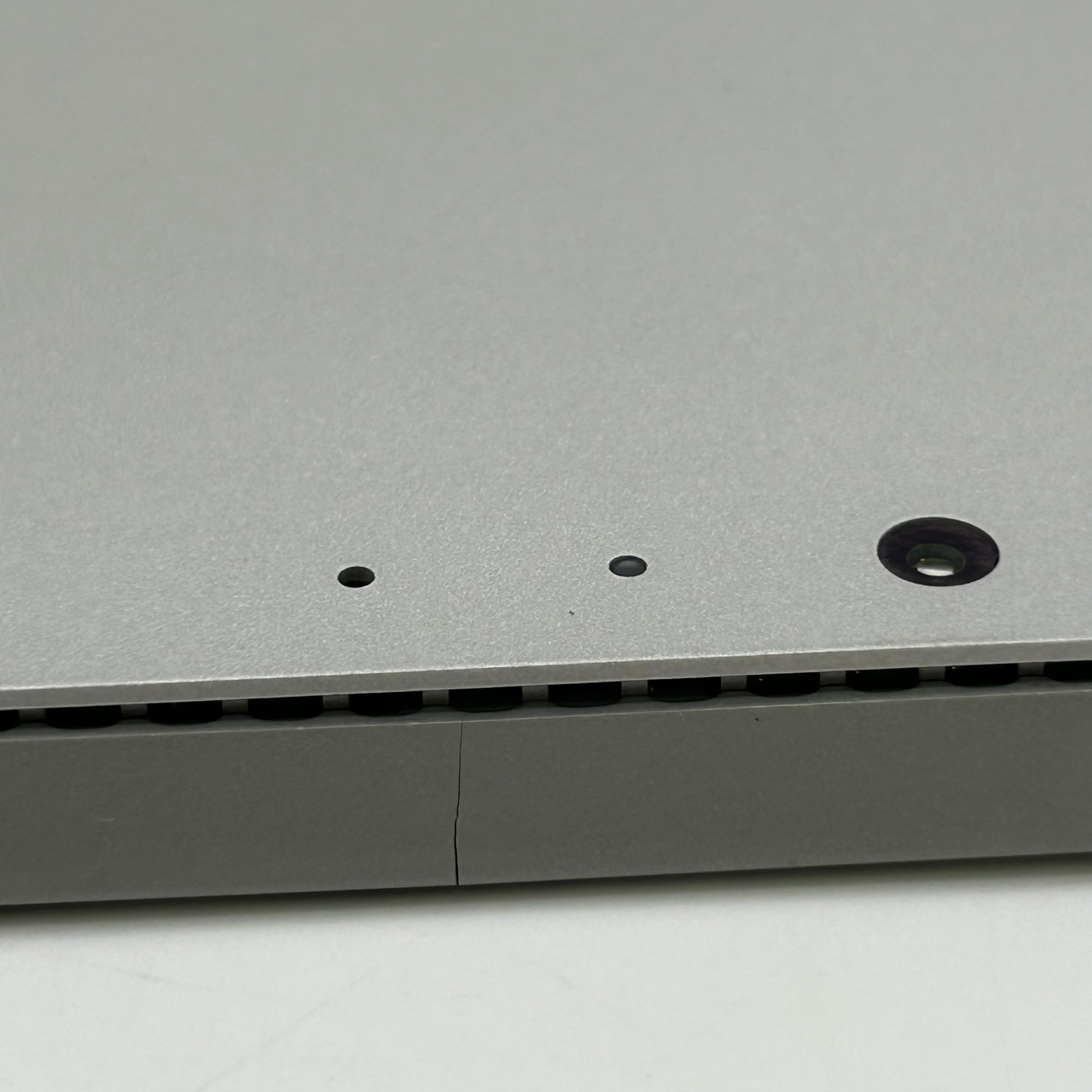 Microsoft Surface Pro 3 1631 12-inch i5-4300U 4GB 128GB SSD Silver