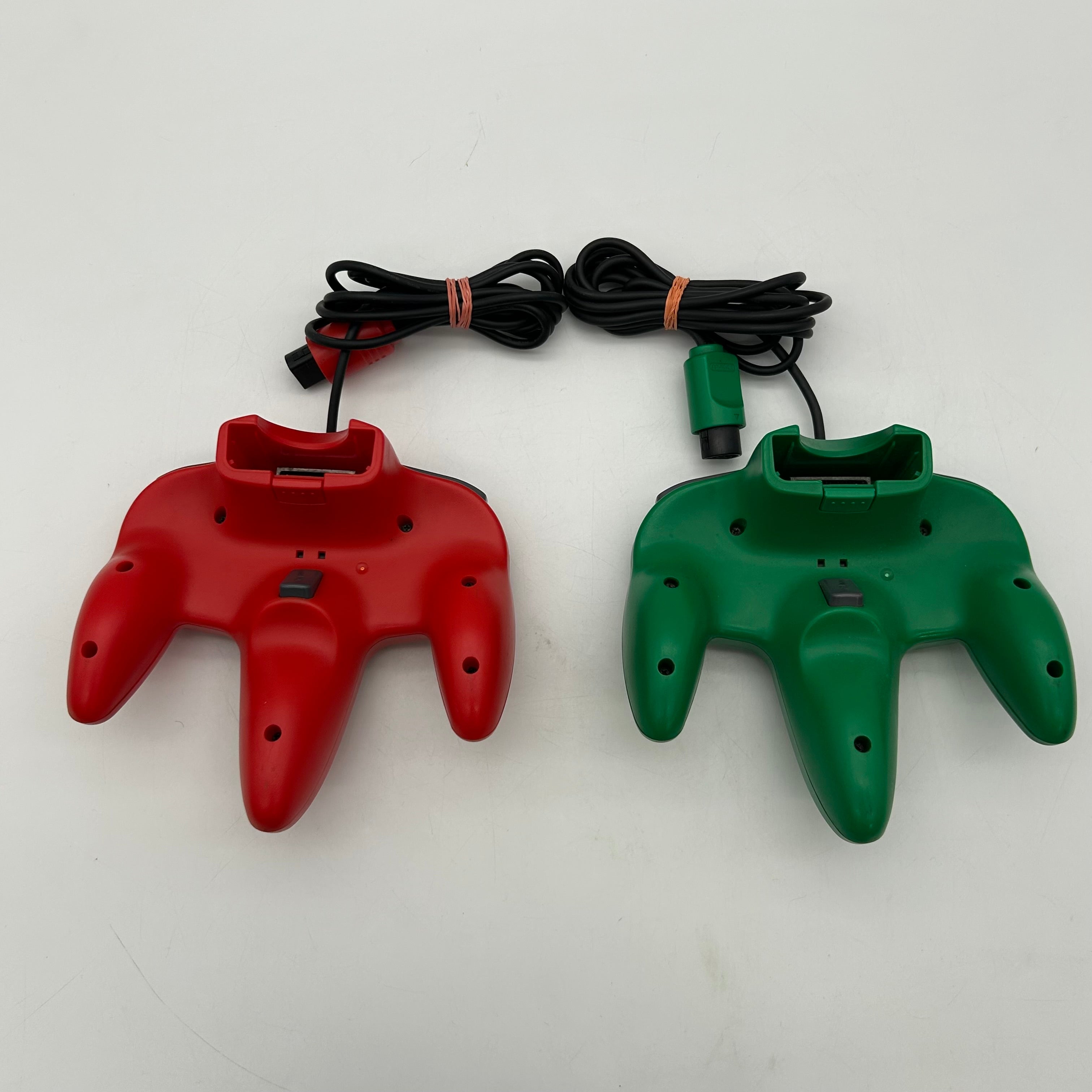 Official Nintendo 64 N64 Bundle NUS-001 w/ Controllers - UNTESTED