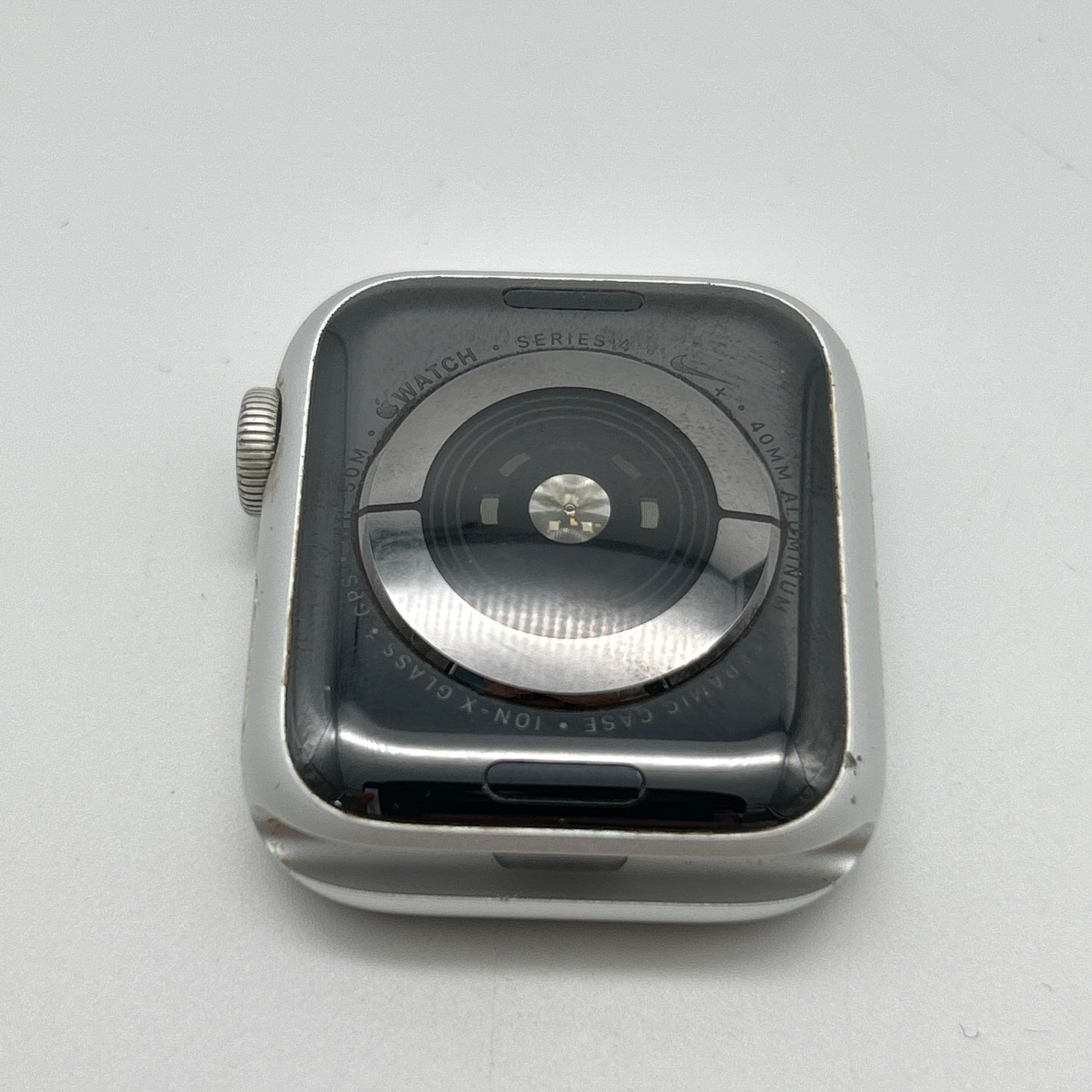 Apple Watch Series 4 GPS 40mm Silver A1977 Unlocked Used