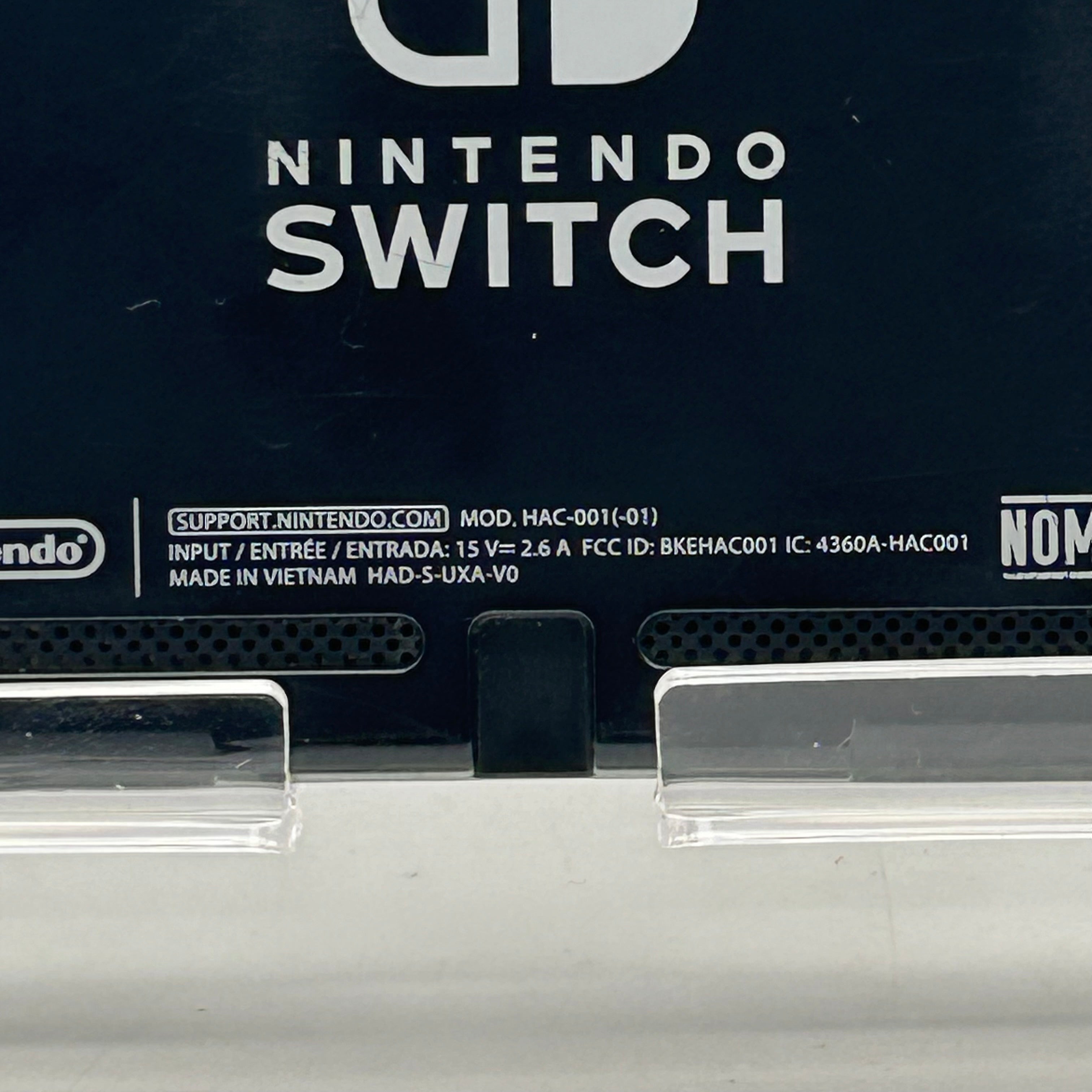 Nintendo Switch HAC-001-01 32GB Joy-Cons w/ Minecraft 16GB microSD