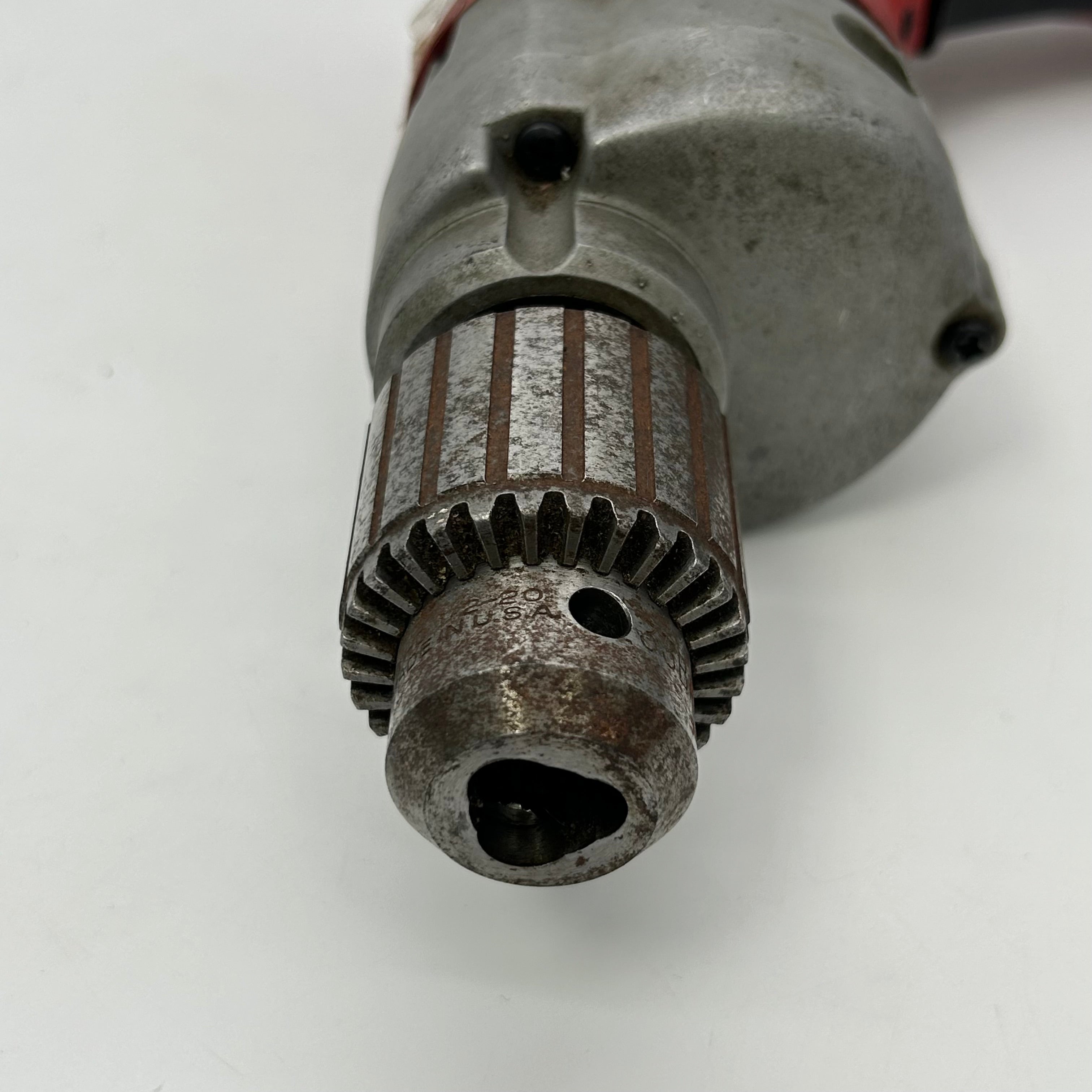 MILWAUKEE TOOLS 1/2" MAGNUM HOLE-SHOOTER DRILL 0234-1 w/ SIDE HANDLE CHUCK KEY