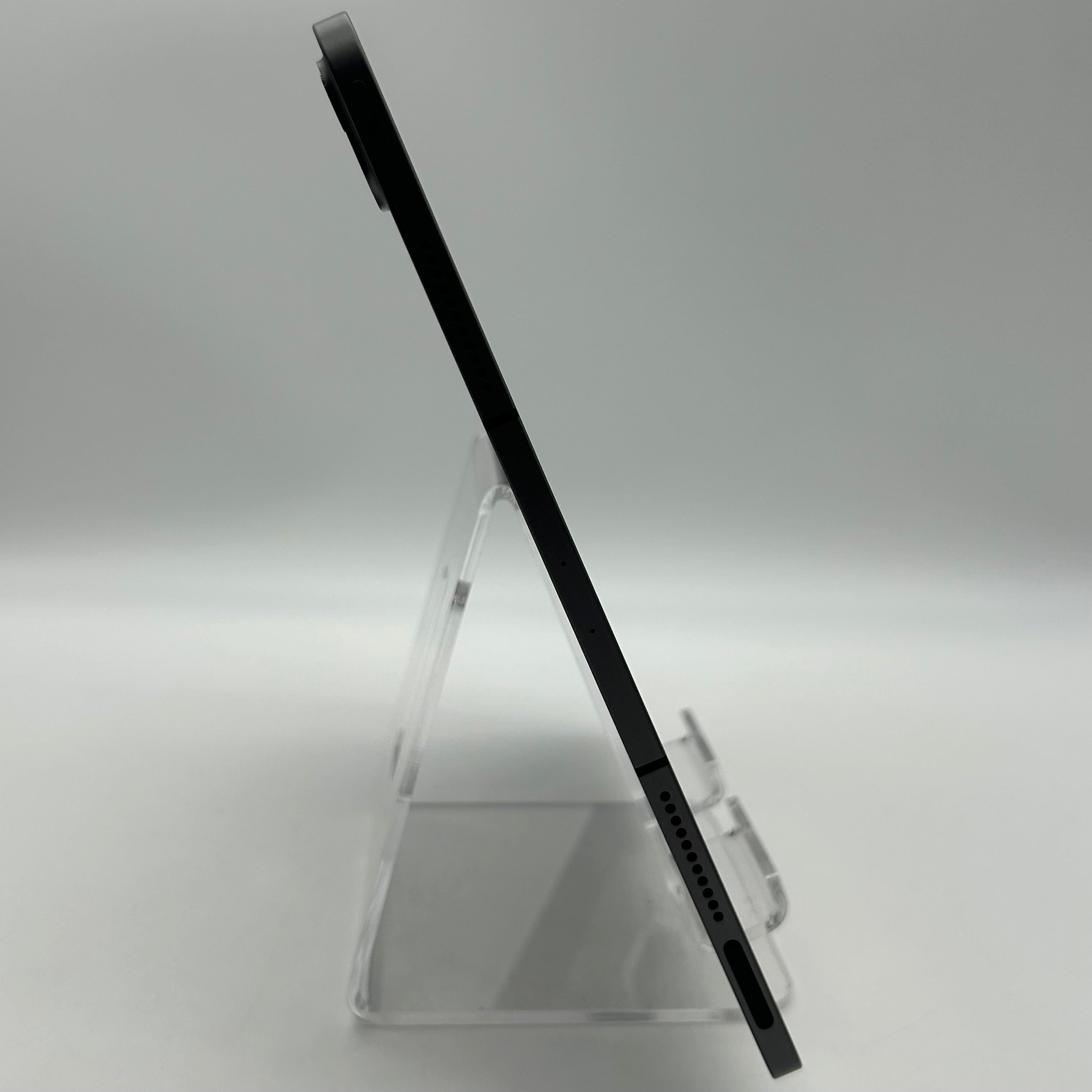 Apple iPad Pro 5th Gen 128GB Wi-Fi + Cellular 12.9'' Silver MHNR3LL/A