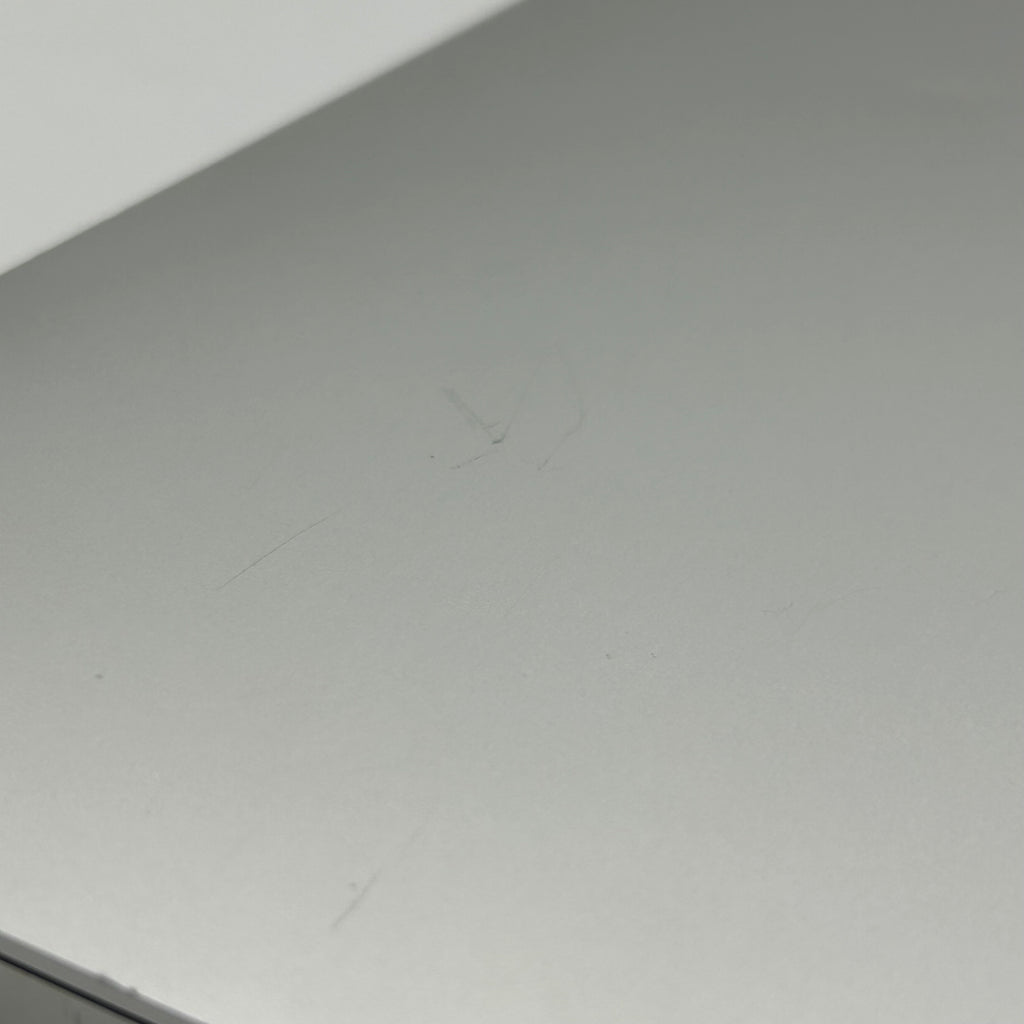 2020 Apple MacBook Pro 16" A2141 Core i7 16GB RAM 512GB SSD - *READ*