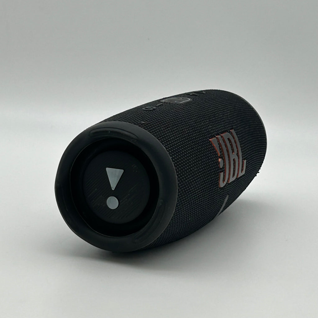 JBL Charge 5 Black Bluetooth Speaker - TESTED