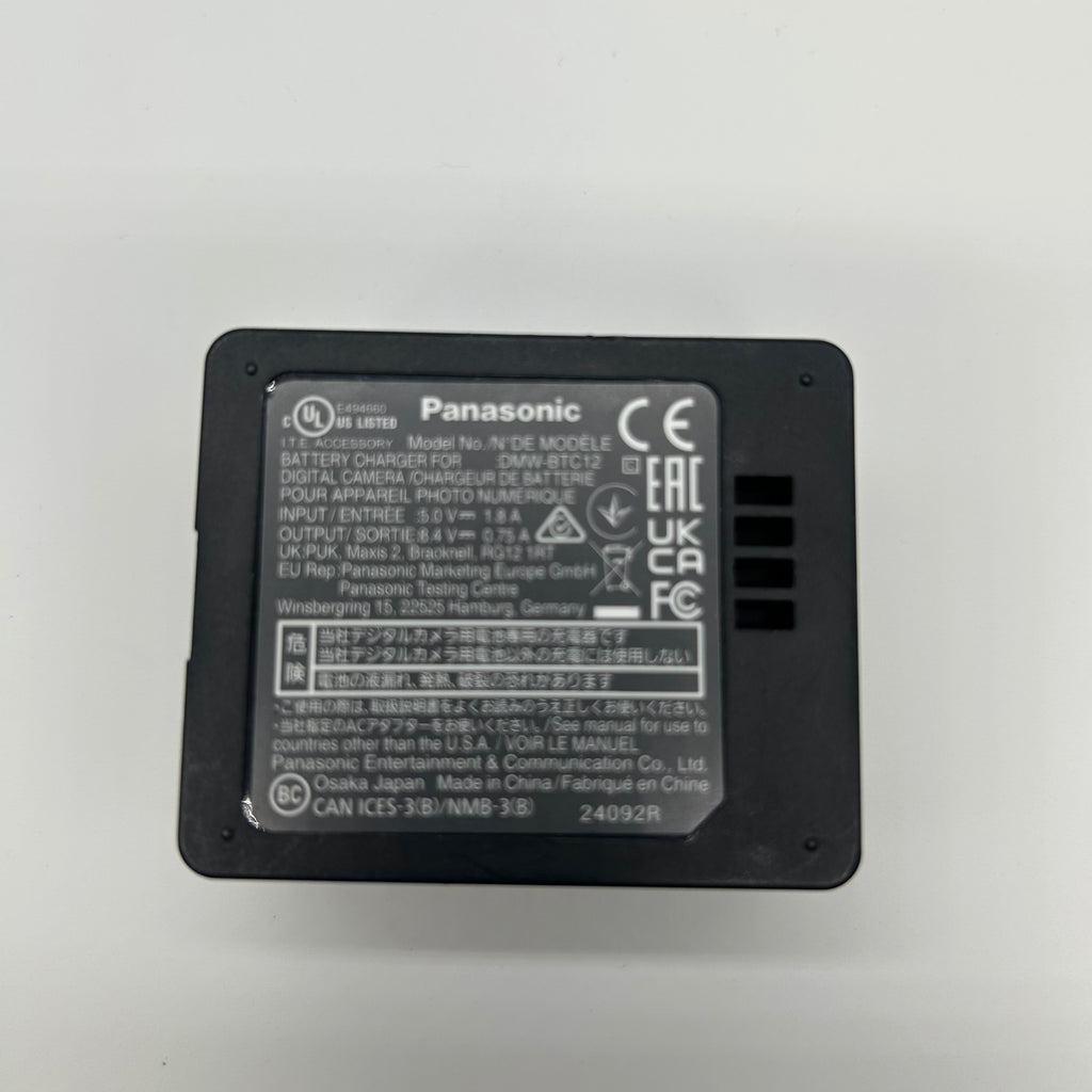 Panasonic Lumix DMC-G7 Digital Camera Black Body Only with 2 Batteries - For Parts/Repairs Only