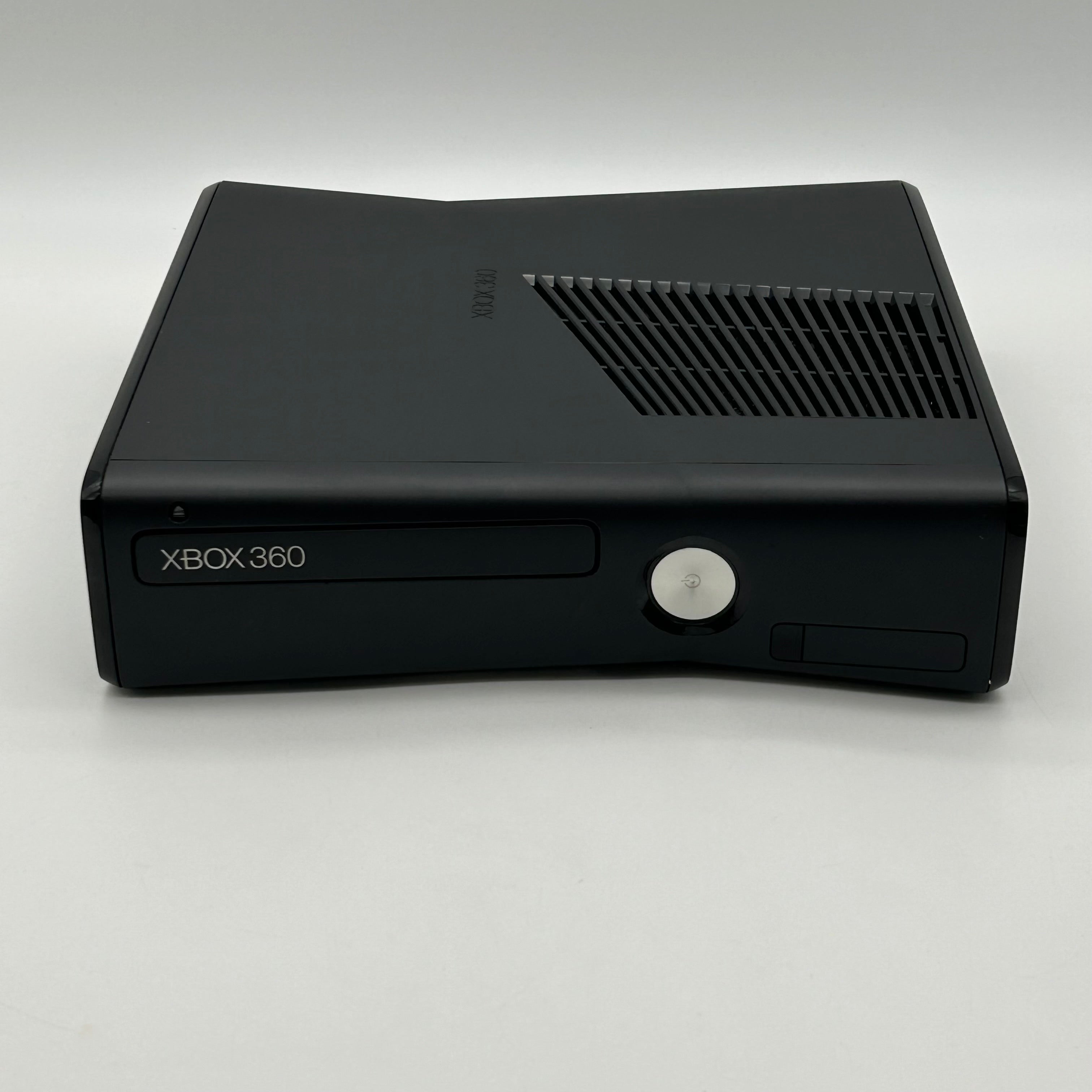 Xbox 360 S 250GB Model 1439 Black Console System Bundle 5 Games 2 Controllers