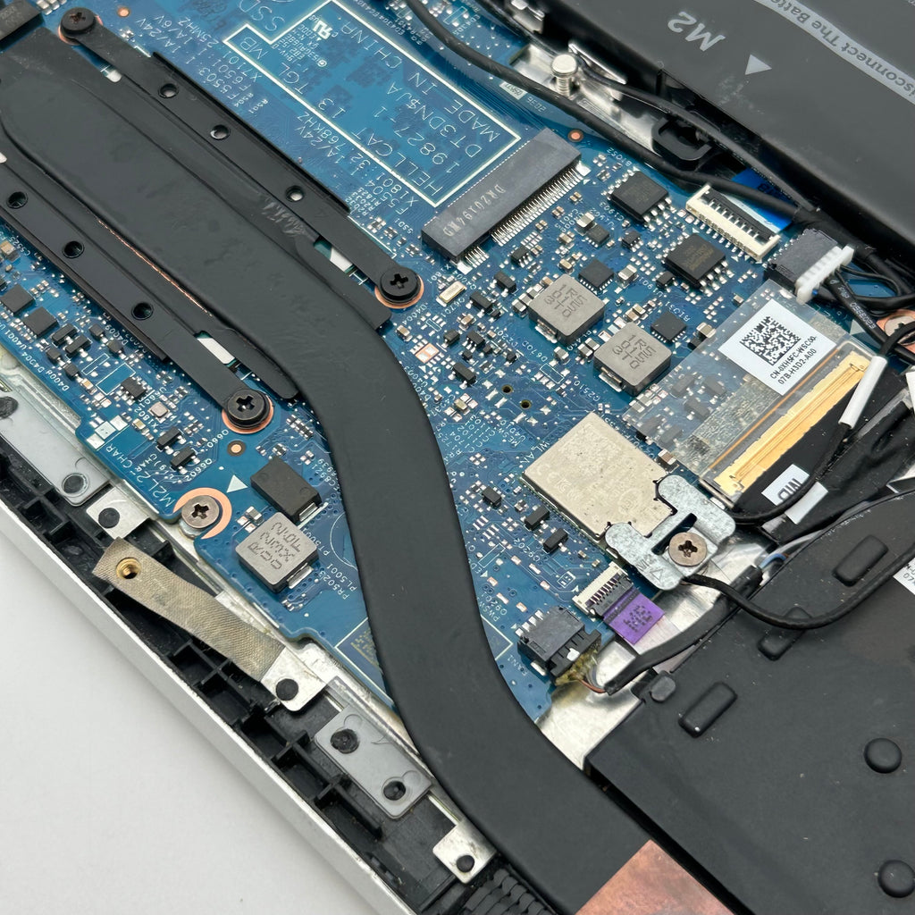 Dell Inspiron 7306 Computer Repair Parts Silver For Parts Motherboard 7C0W463