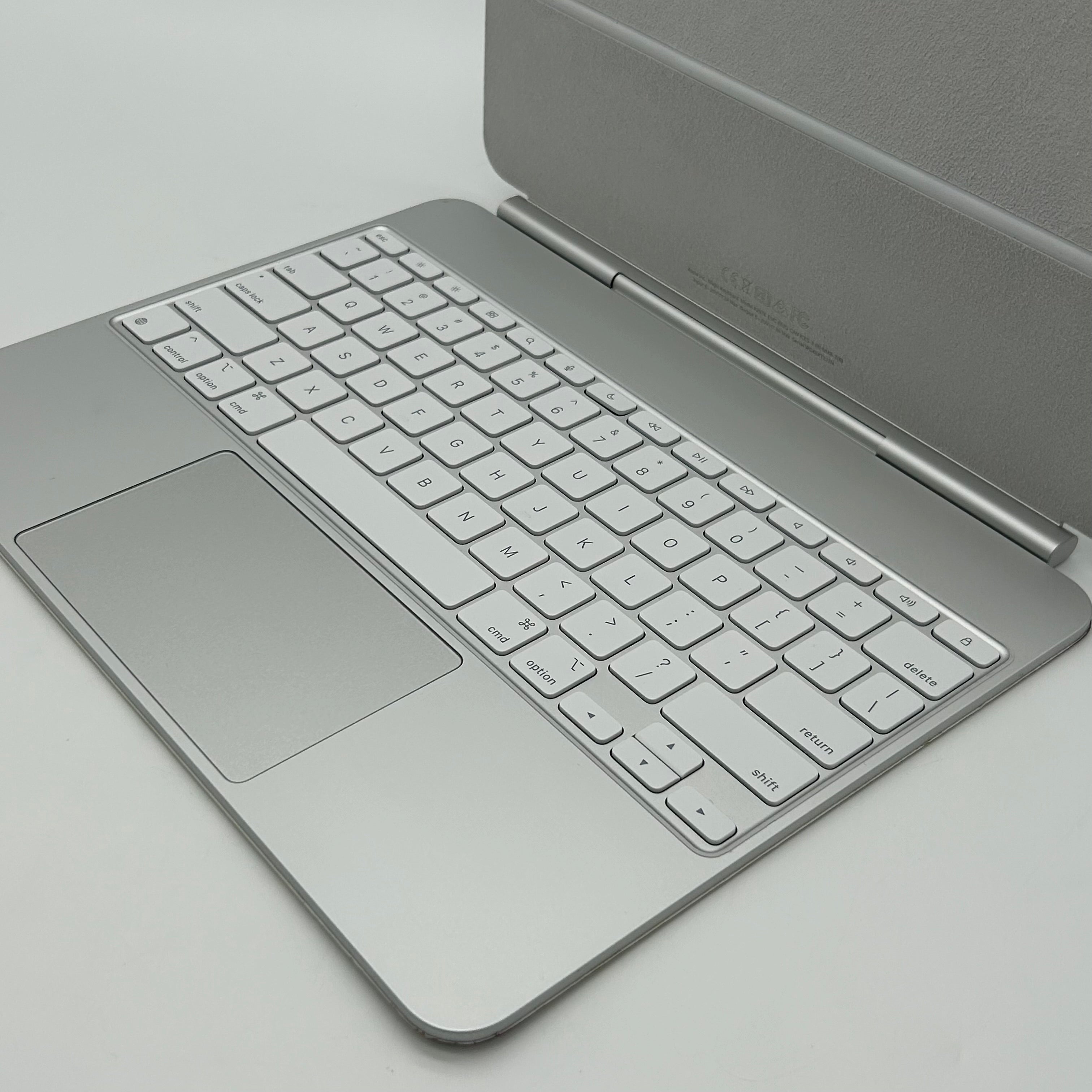 Apple Magic Keyboard for iPad Pro 13-inch (M4) A2974 White