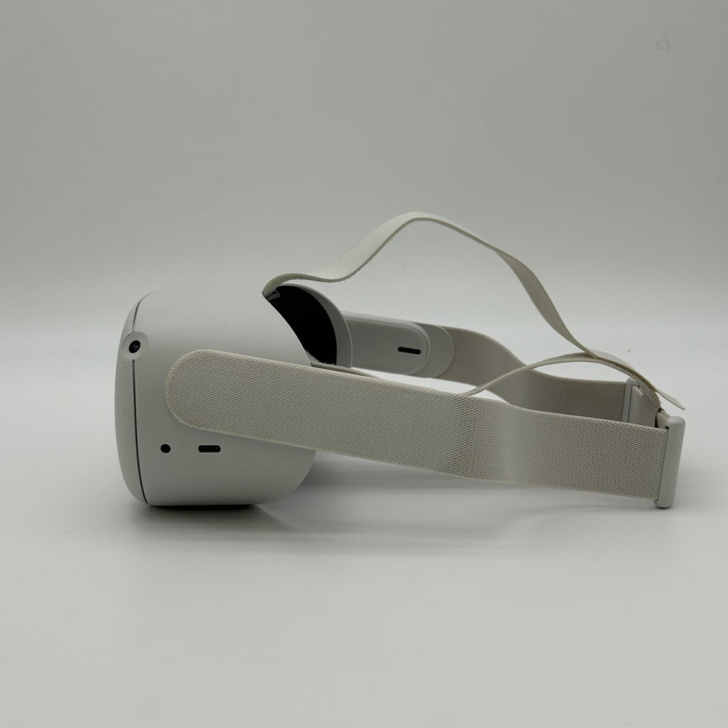 Meta Quest 2 128GB All-in-One VR Headset + Controllers + Original Box - White - Used With Box
