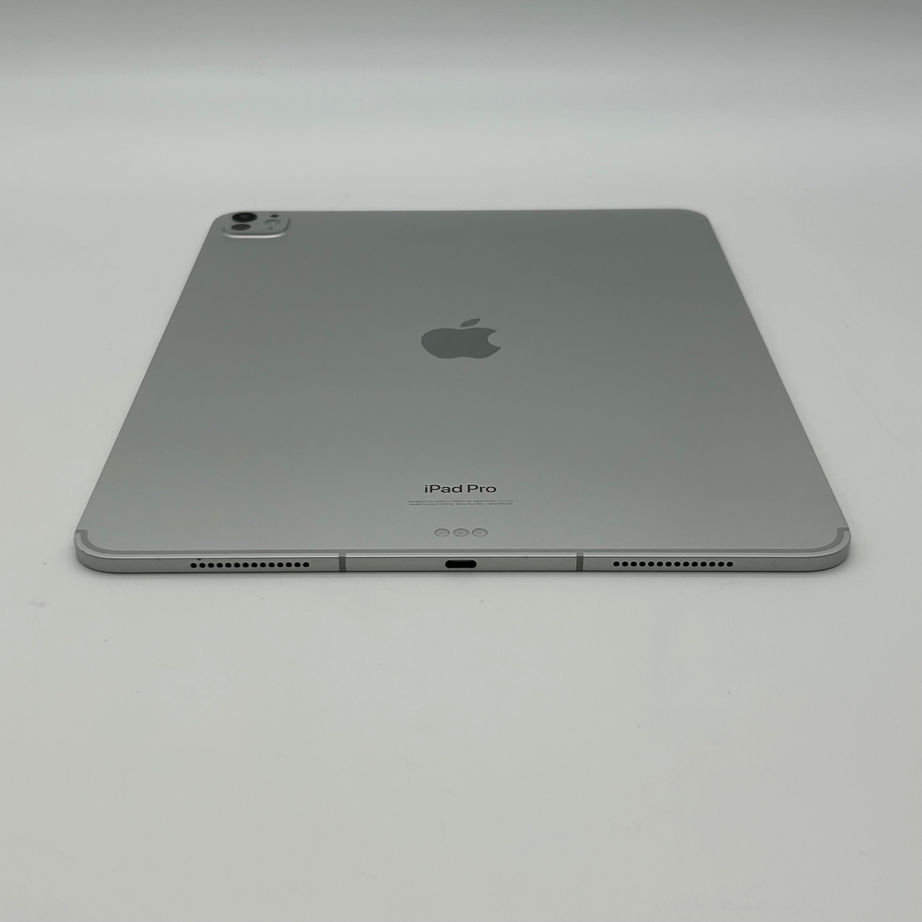 Apple iPad Pro 13-inch M4 Wi-Fi + Cellular A2926 MVXT3LL/A 256GB Battery 100%