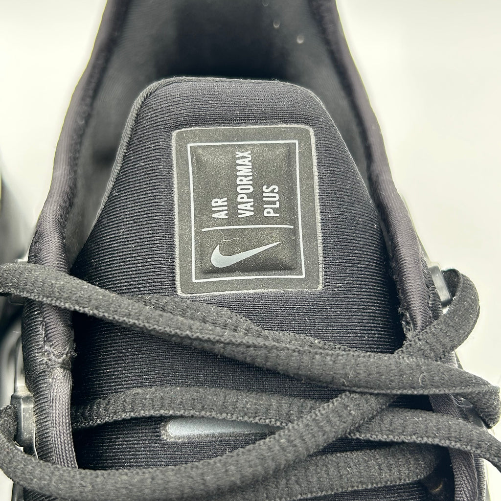 Size 11 - Nike Air VaporMax Plus Low Triple Black 924453-004