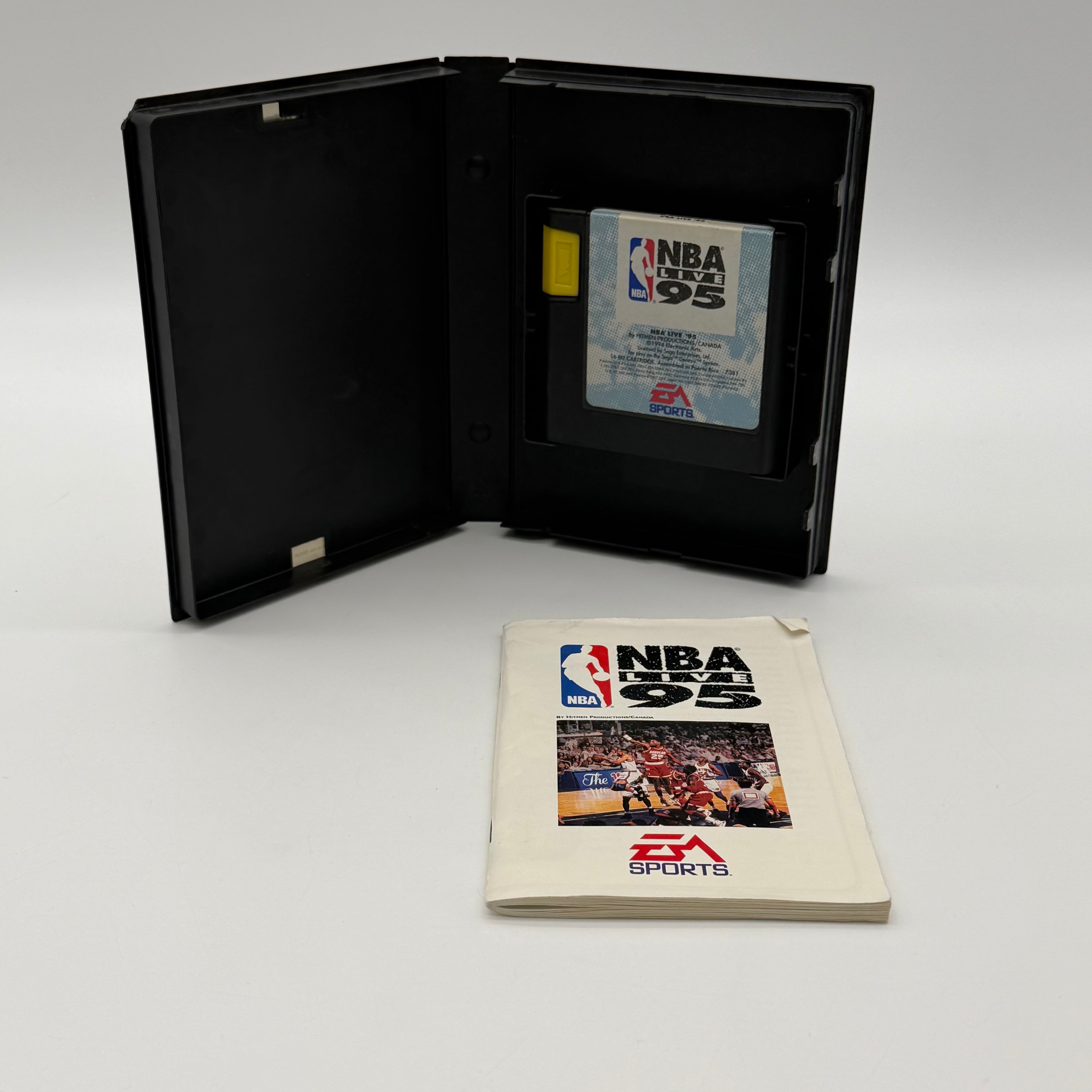Sega Genesis NBA Live 95 Video Game Complete With Case Manual Inserts