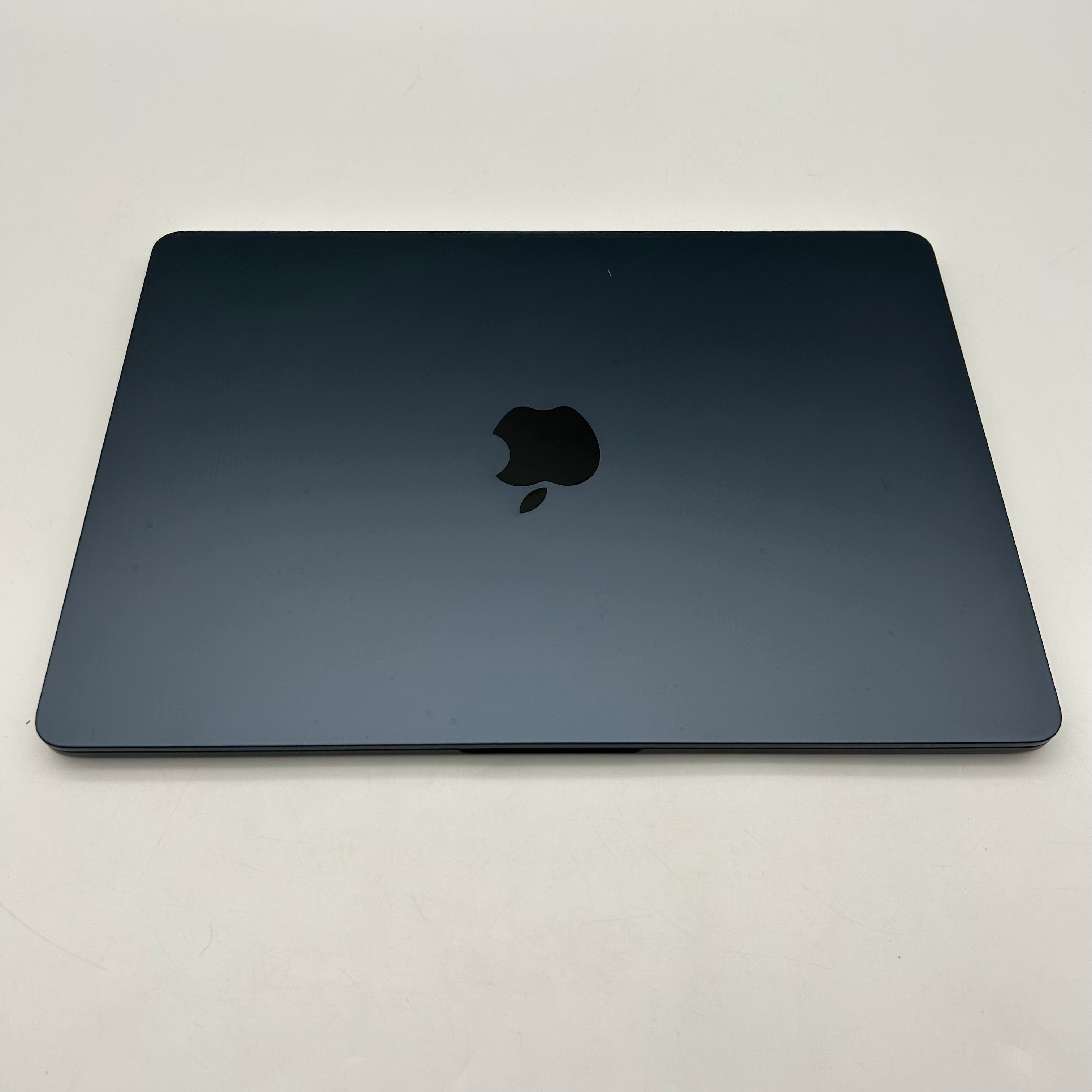 Apple MacBook Air 13-inch M4 A3240 16GB RAM 256GB w/ Cable + Warranty