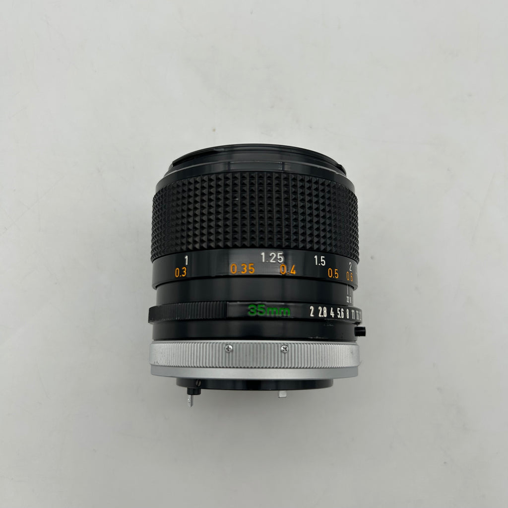 Canon 35mm F/2 S.S.C Wide Angle FD Lens R207