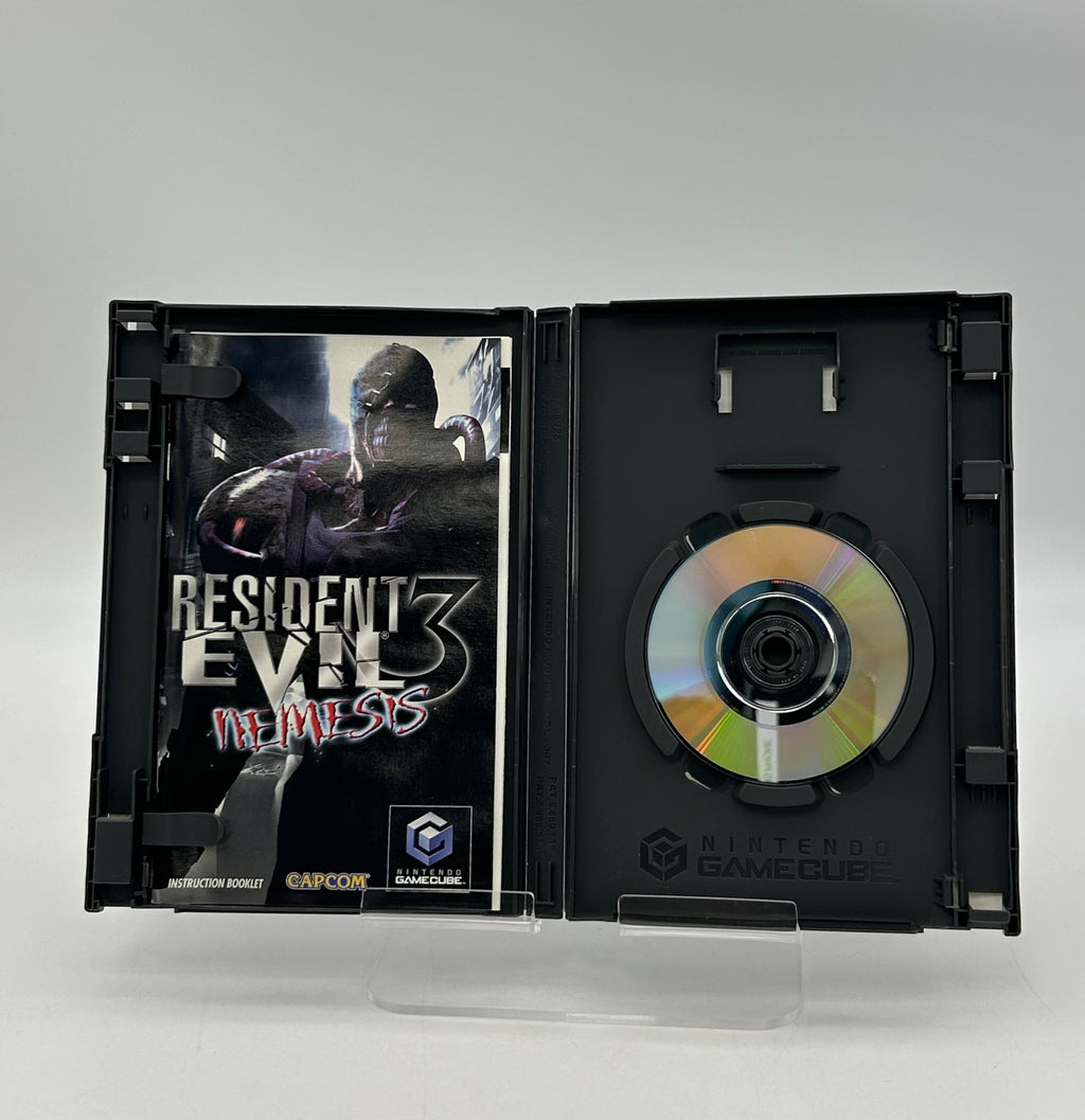 Resident Evil 3: Nemesis Nintendo GameCube w/ Manual & Case