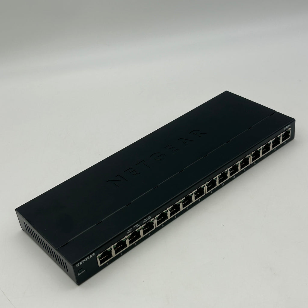 NETGEAR 16-Port Gigabit Ethernet Unmanaged Switch GS316