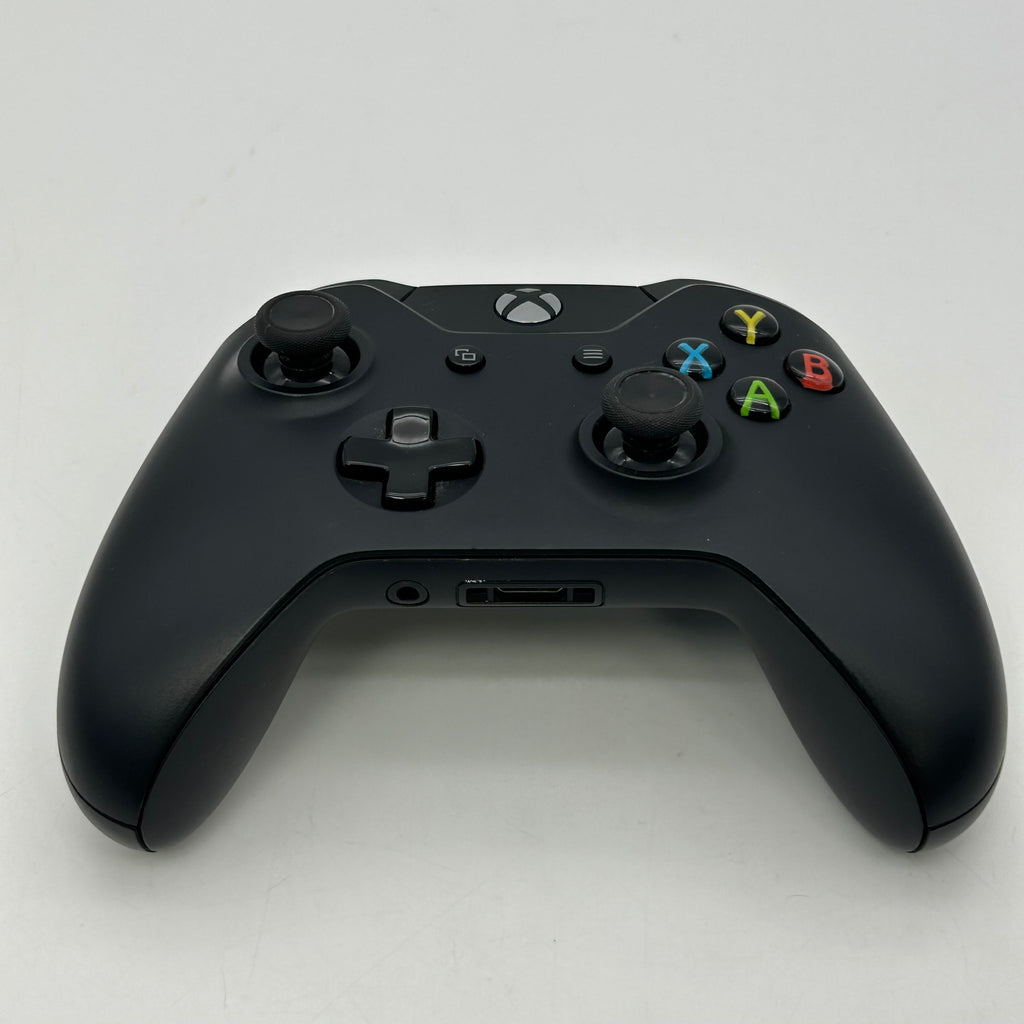 Microsoft Xbox One 500GB Black Console with Box, Controller, Game & Kinect