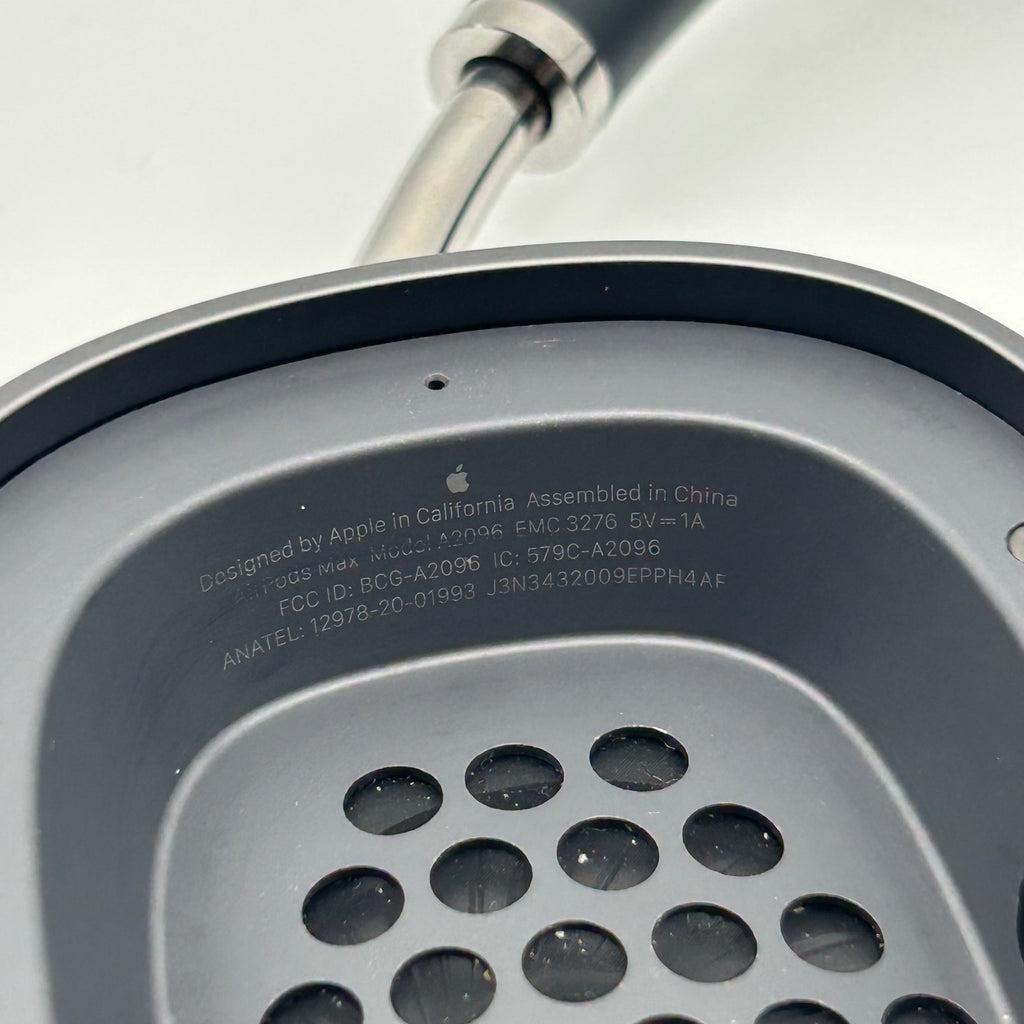 Apple AirPods Max A2096 Black Wireless Headphones (For Parts Only)