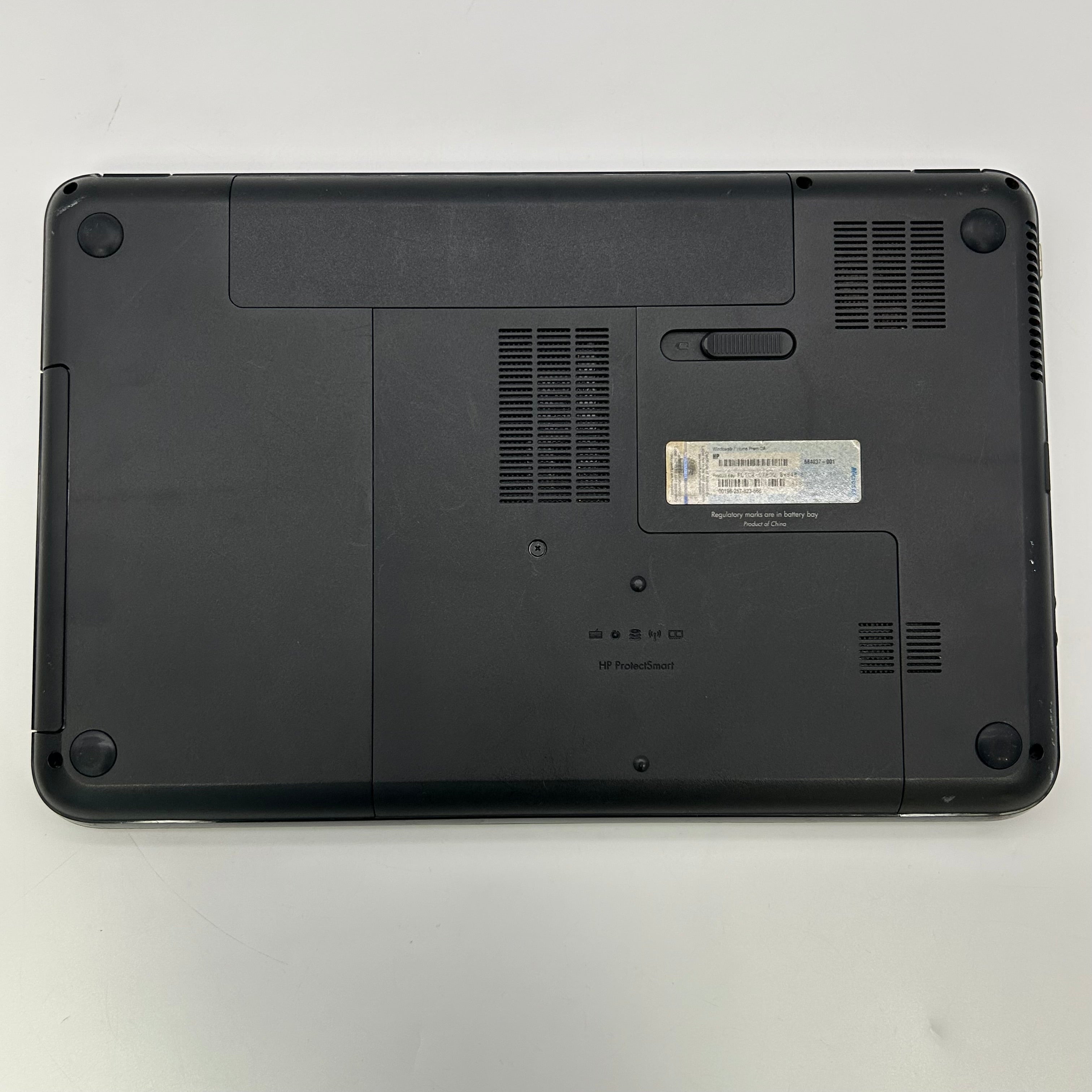 HP Pavilion G6 Notebook PC 15-inch Core i3 2nd Gen 4GB 640GB Black Broken