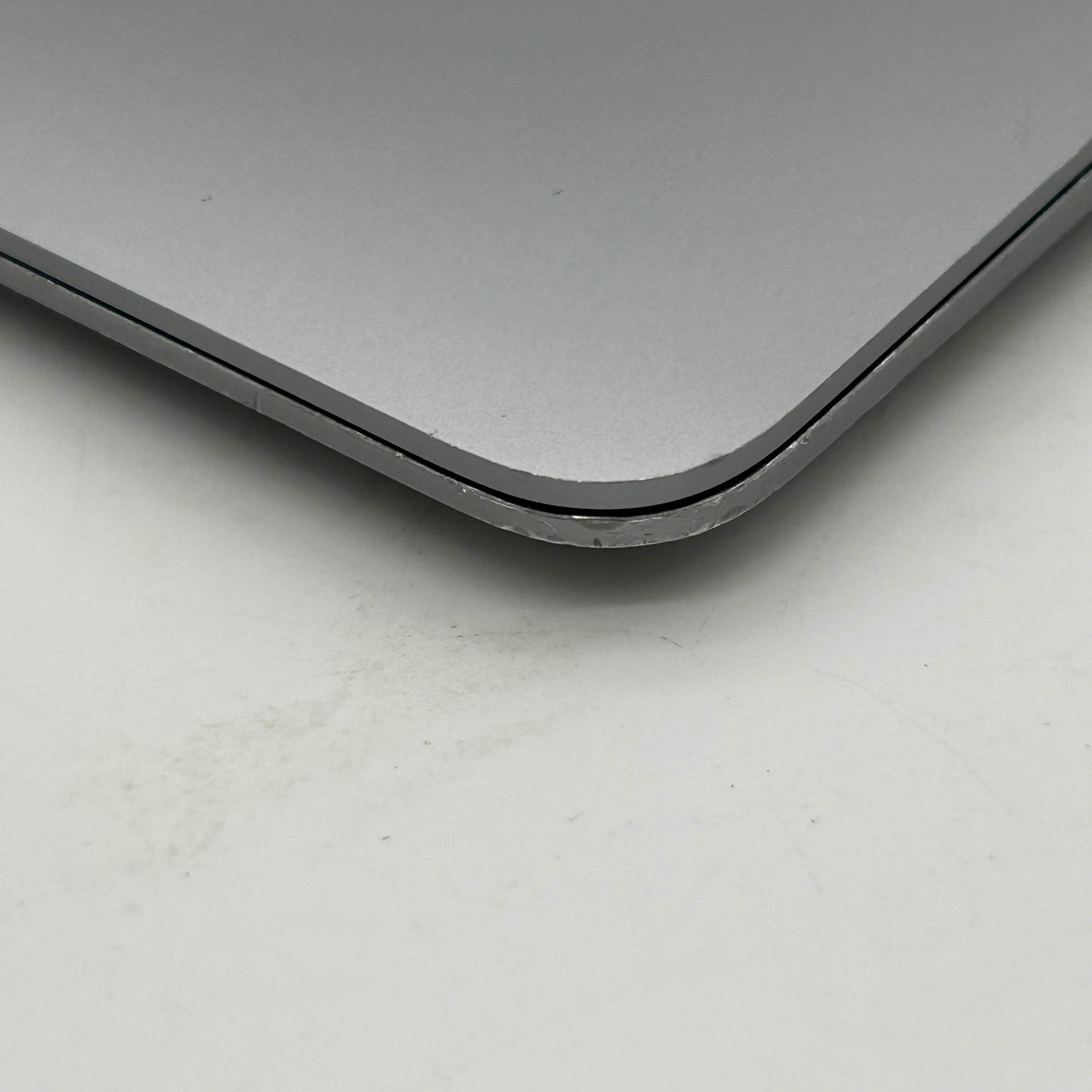 Apple MacBook Air 13" A1932 2019 Space Gray |Core i5|8GB RAM|128GB| - *READ*
