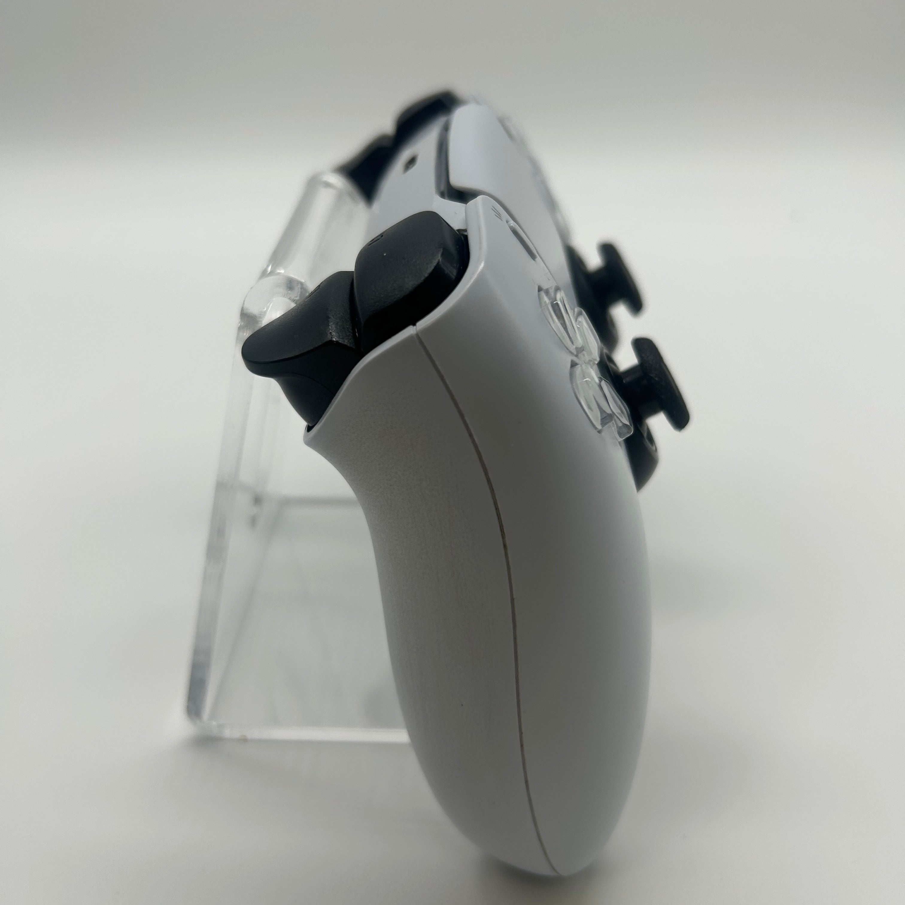 Sony PS5 CFI-ZCT1W White Video Game Controller (Broken) - Parts Only