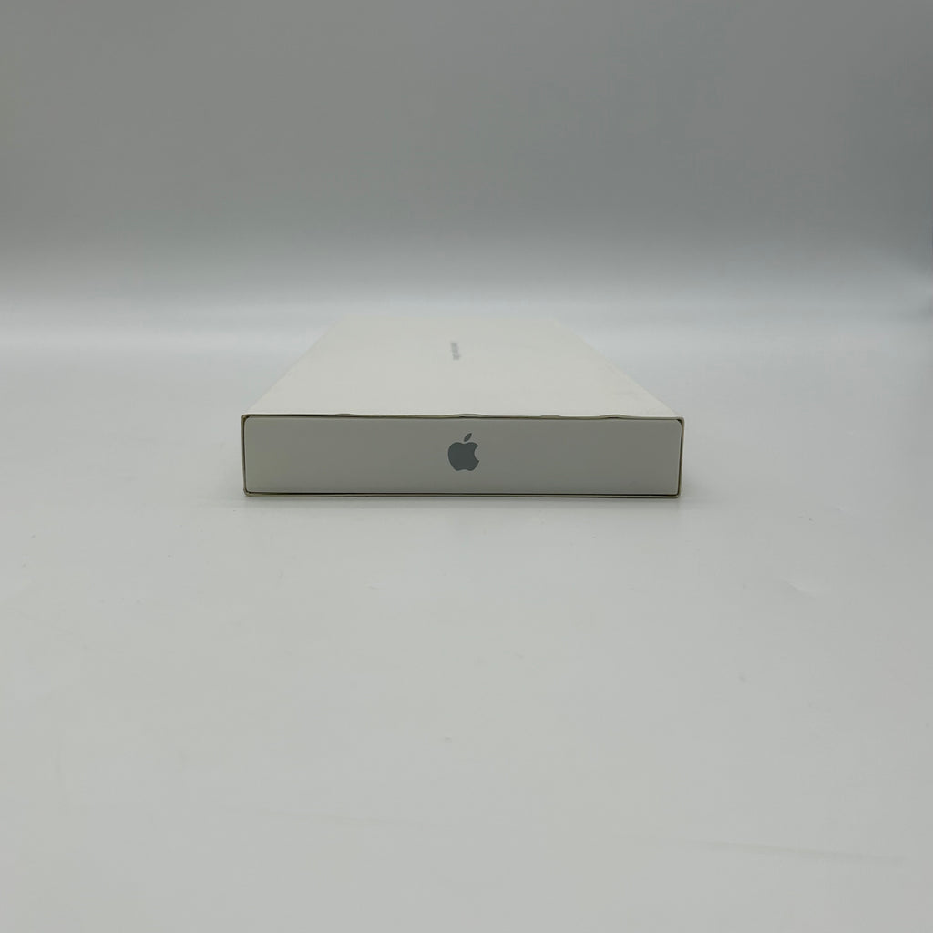 Apple A1314 White Keyboard Open Box