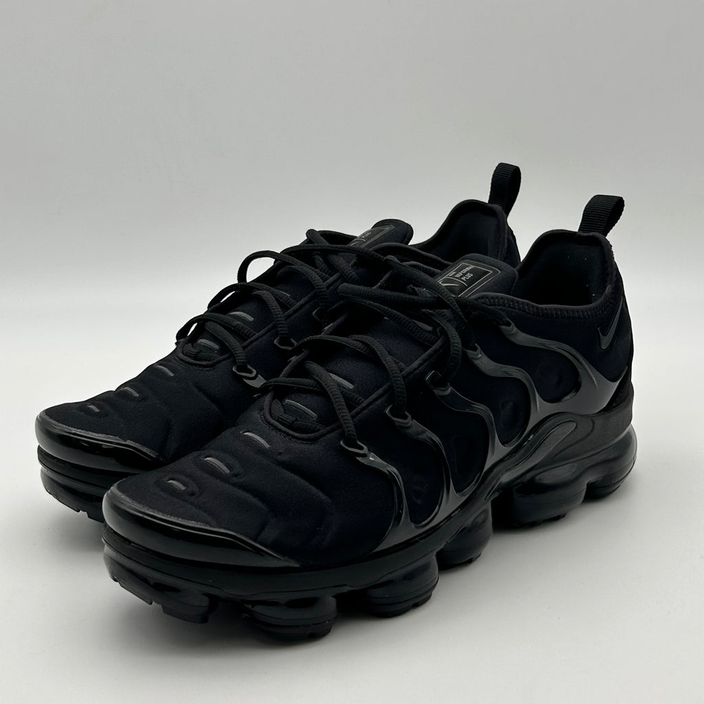 Size 11 - Nike Air VaporMax Plus Low Triple Black 924453-004