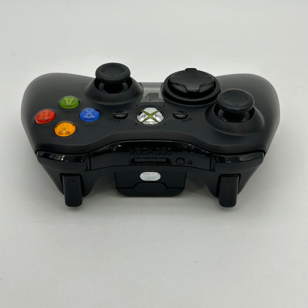 Xbox 360 S Slim Black (Model 1439) 4GB w/ Kinect & 1 Game - Tested