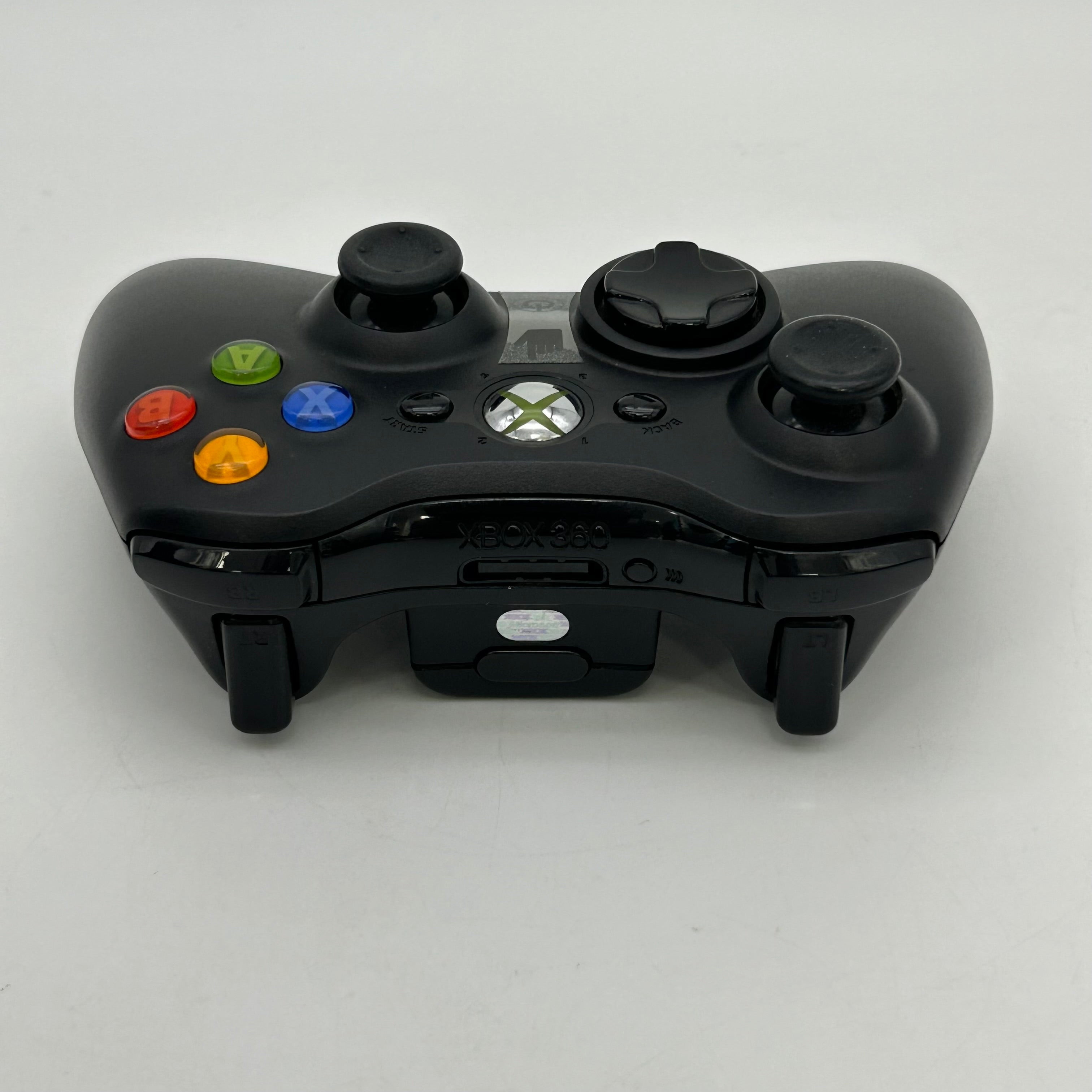 Xbox 360 S Slim Black (Model 1439) 4GB w/ Kinect & 1 Game - Tested