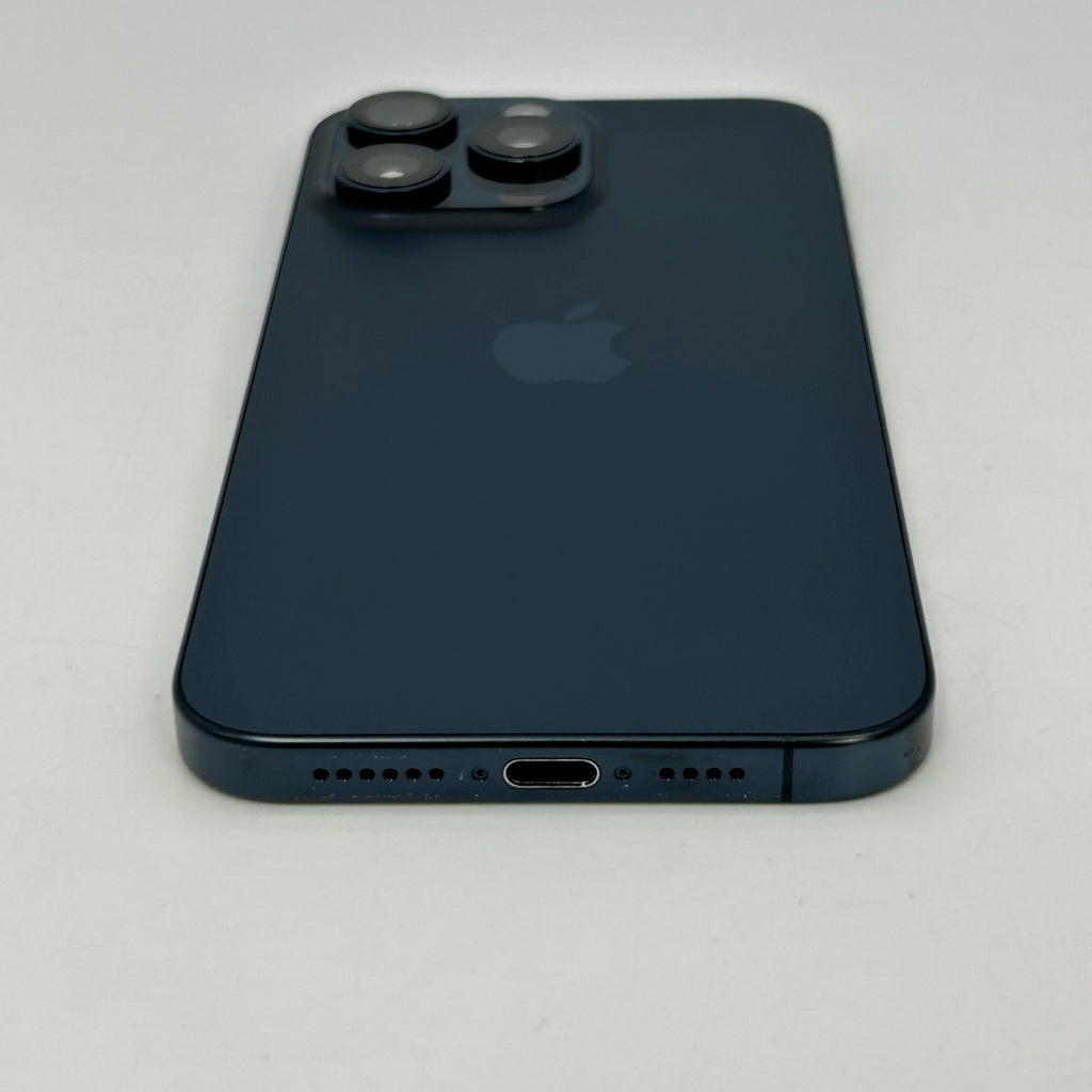Unlocked Apple iPhone 15 Pro Max 256GB Blue Titanium MU693LL/A