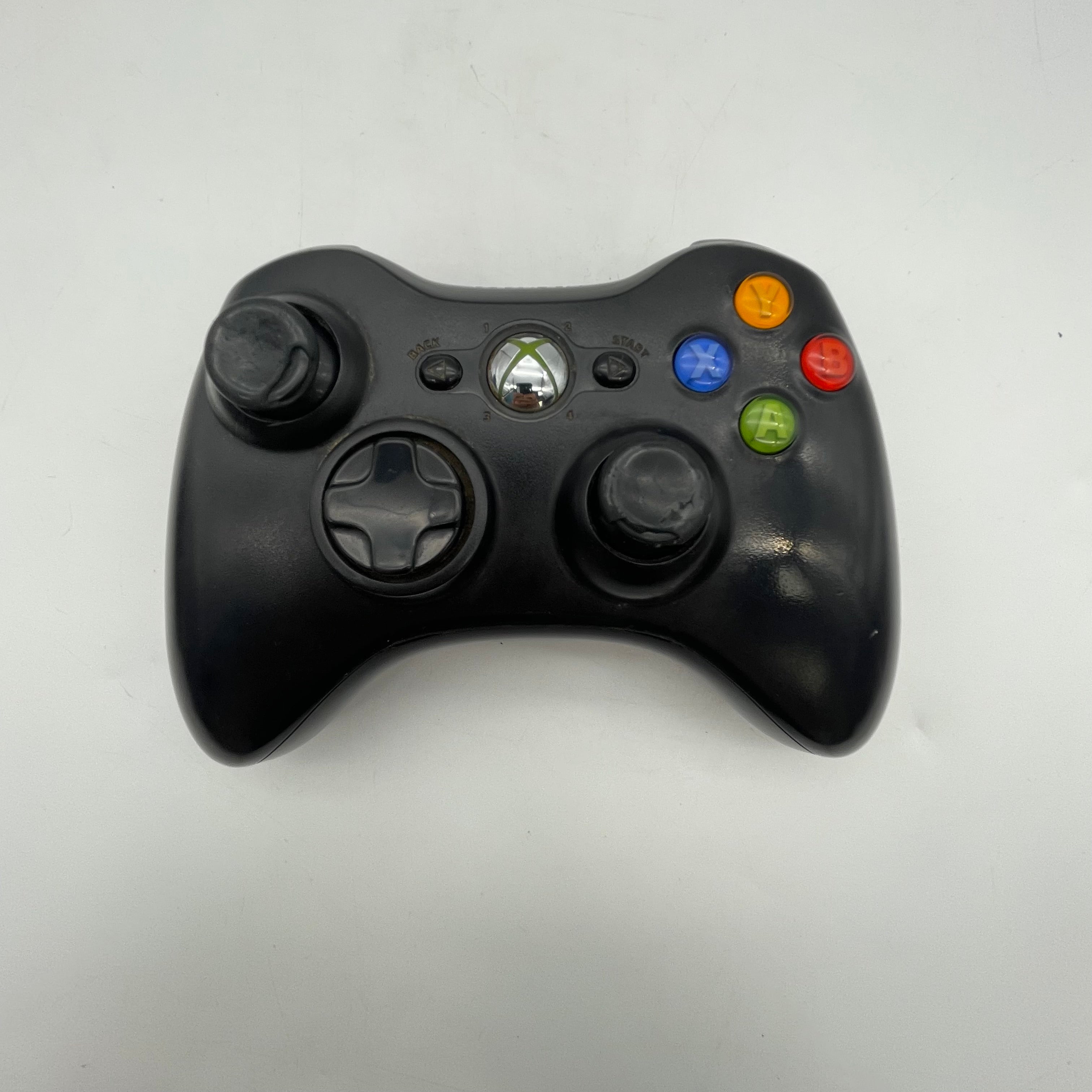 Microsoft Xbox 360 S 1439 500GB Bundle w/ Games And Controller