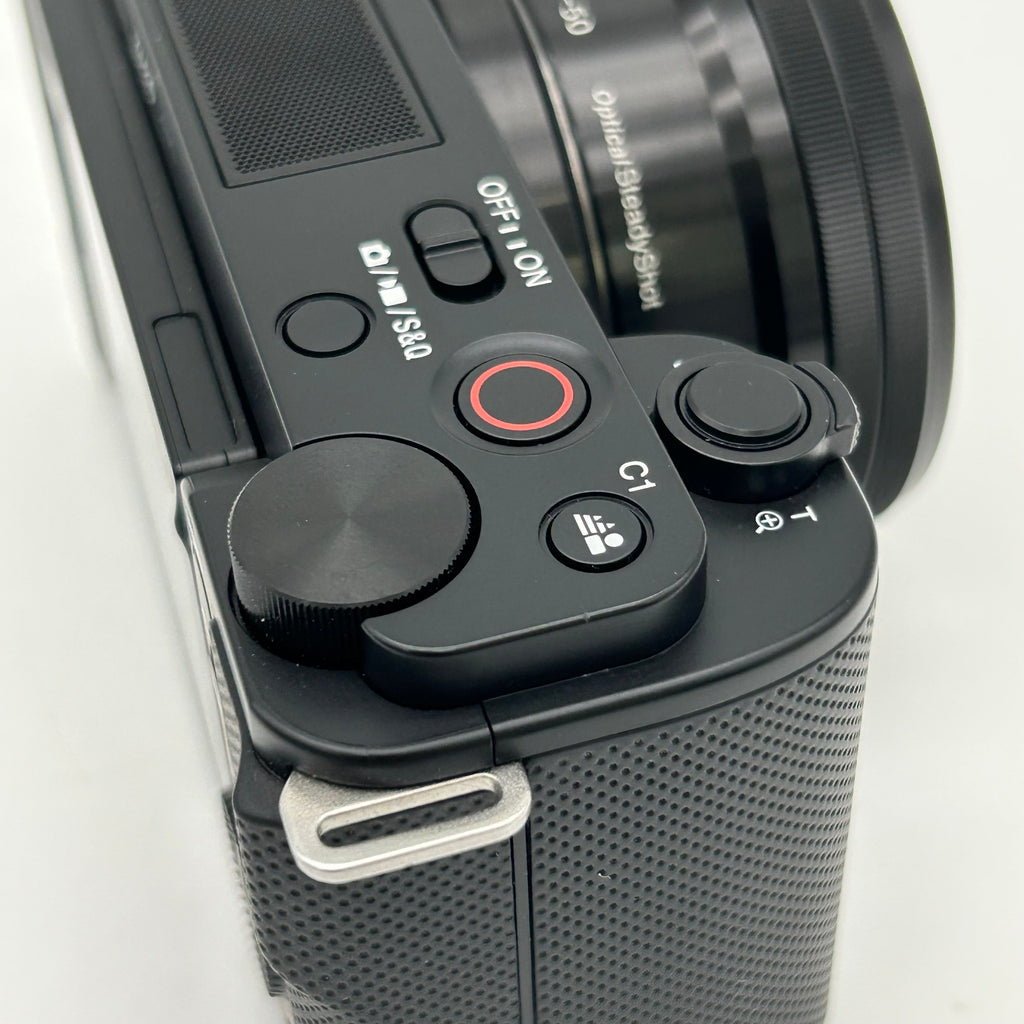 Sony ZV-E10 Mirrorless Camera with E PZ 16-50mm F3.5-5.6 OSS - Black - Used With Box