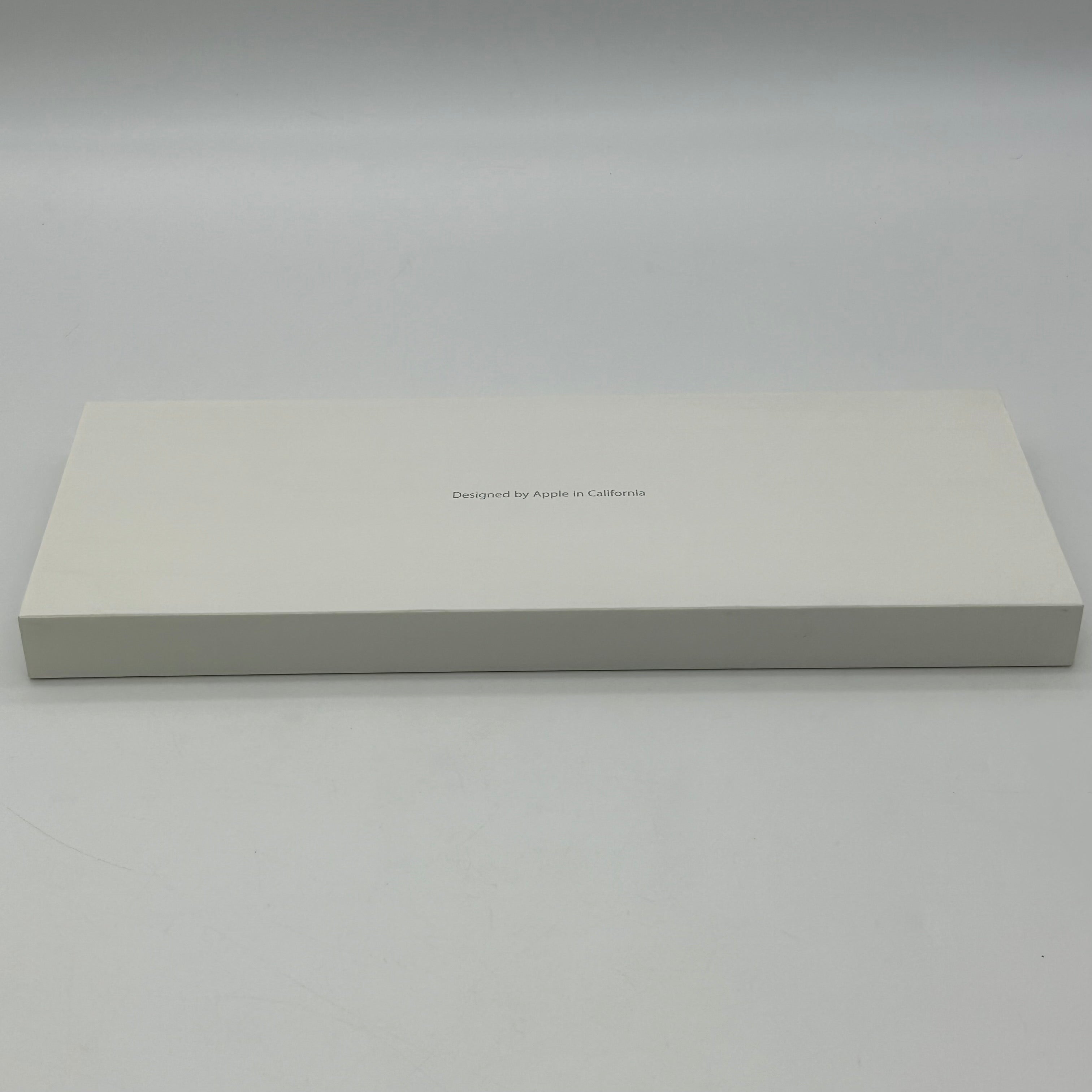 Apple A1314 White Keyboard Open Box