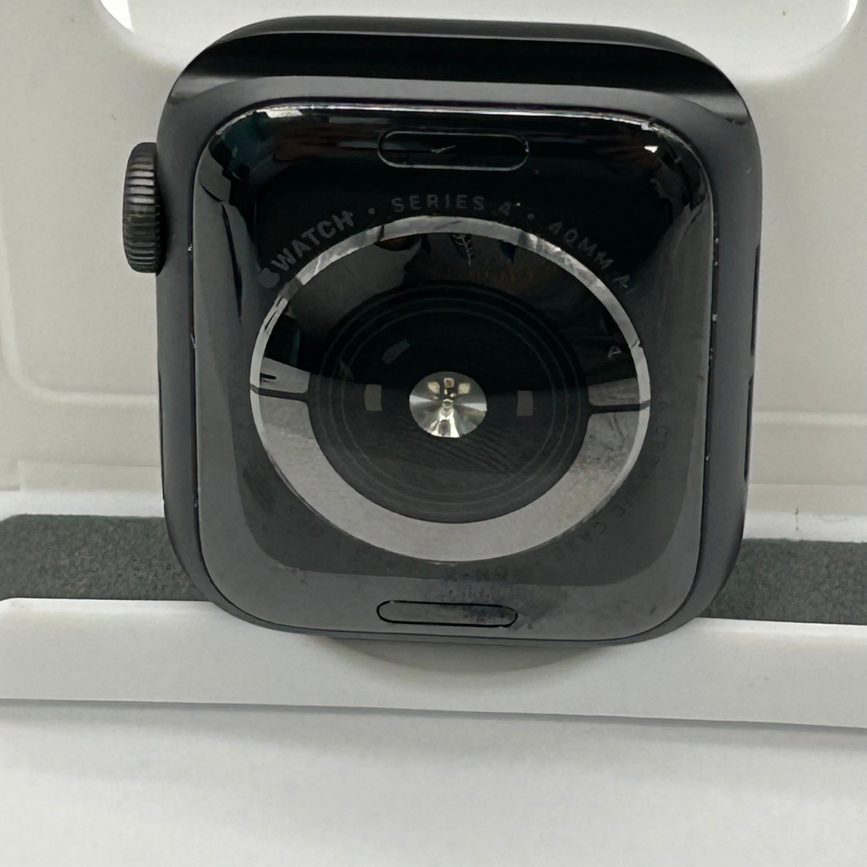 Apple Watch Series 4 A1975 GPS + Cellular 40mm Space Gray 96%BH