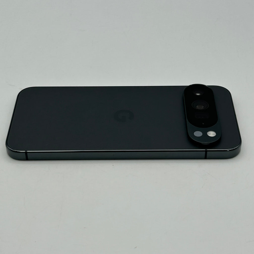 Google Pixel 10 Pro XL - 256GB - Dark Gray (AT&T) - For Parts Only